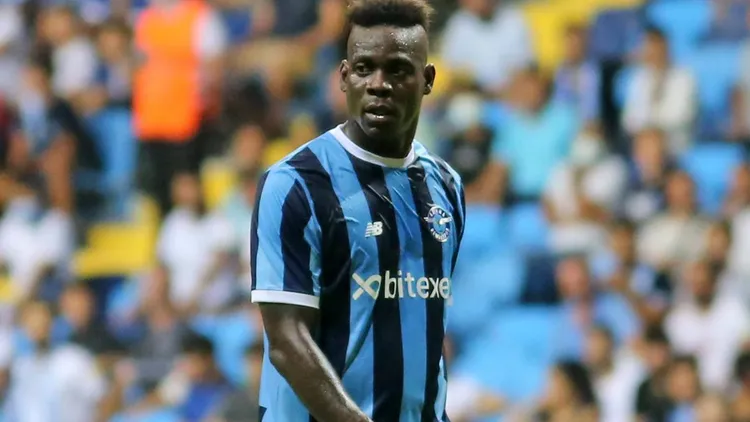 /images/b/a/l/Balotelli-e-il-mancato-trasferimento-alla-Salernitana.jpg