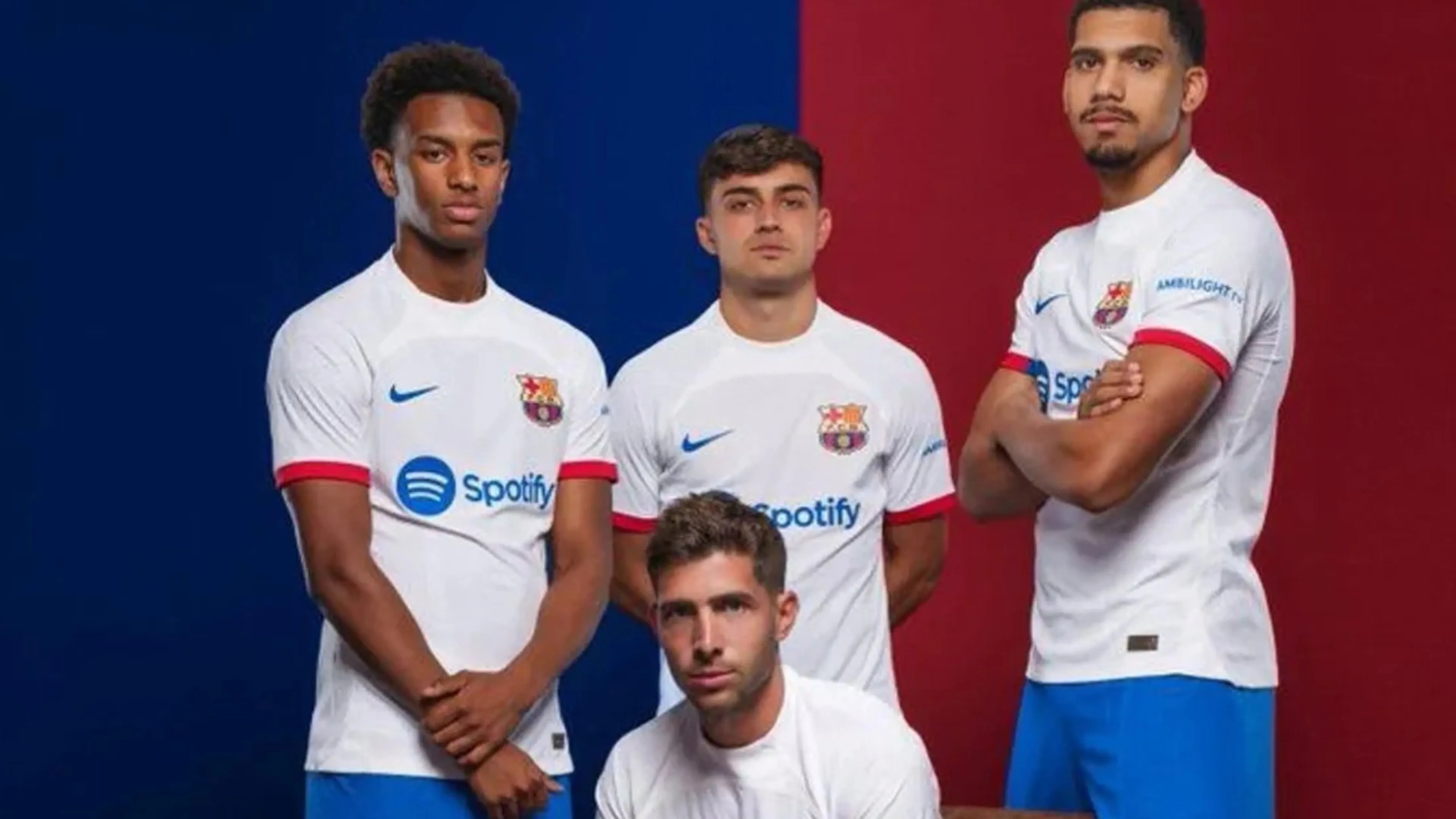 Barcellona, svolta epocale: dopo 44 anni torna la maglia bianca