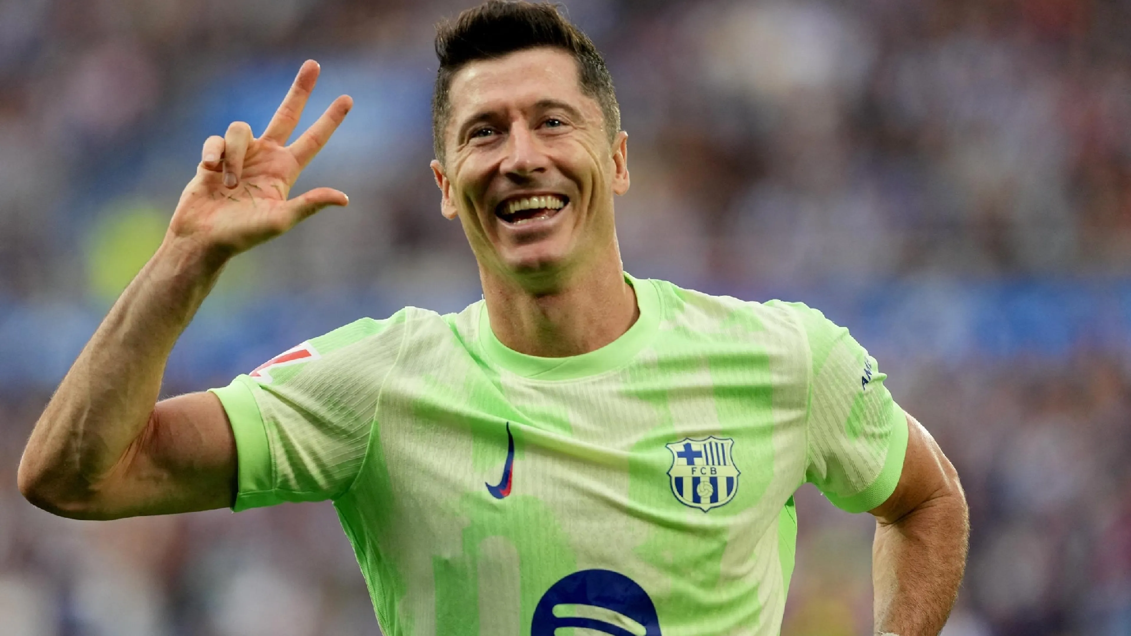 Copertina di Paradosso Barcellona: i blaugrana devono ancora pagare Lewandowski...a 7 club!