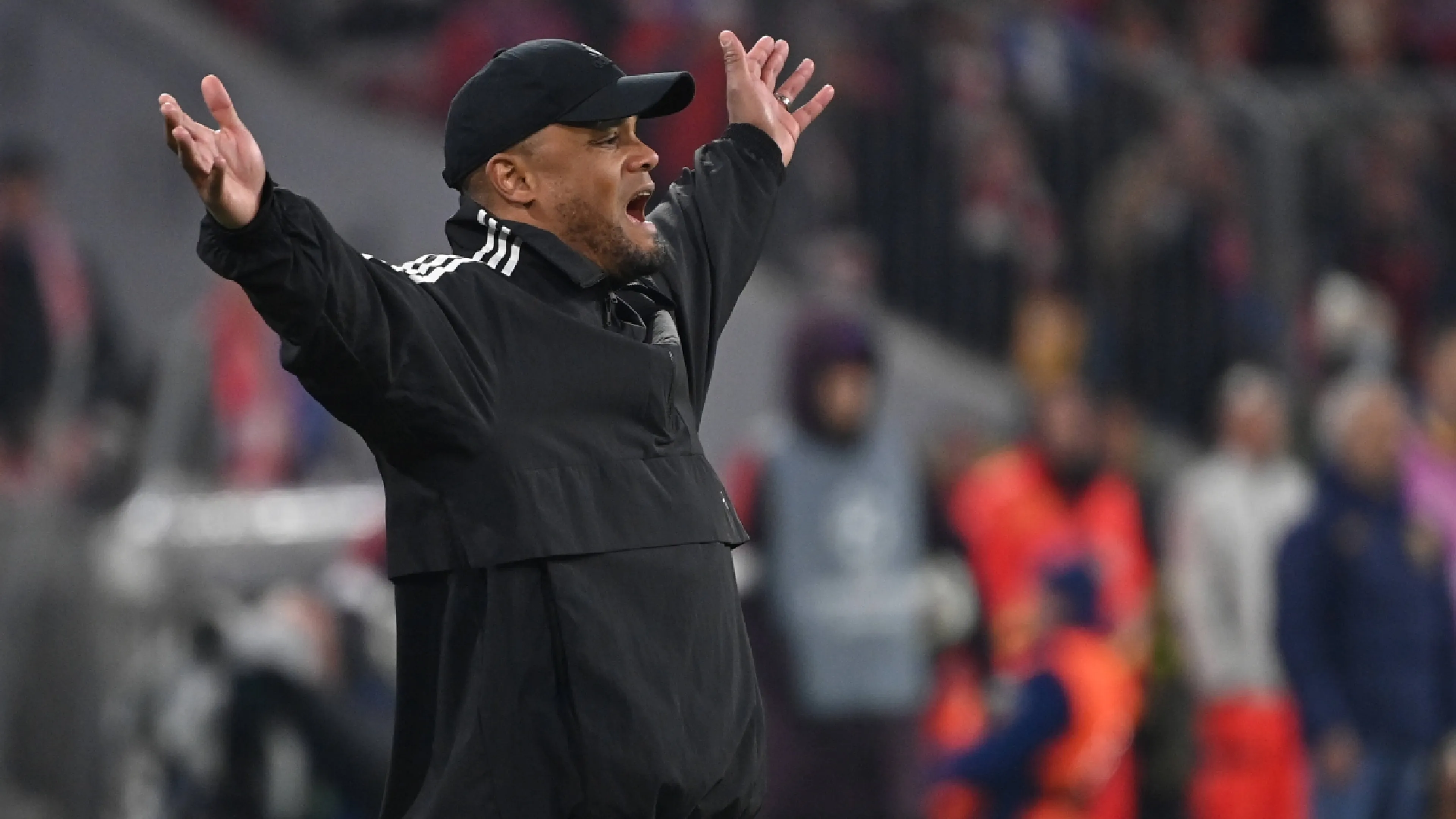 Copertina di Bayern Monaco-Inter, Kompany: "Dominato nei primi 30' ma sprecato troppo. Musiala assenza pesante"