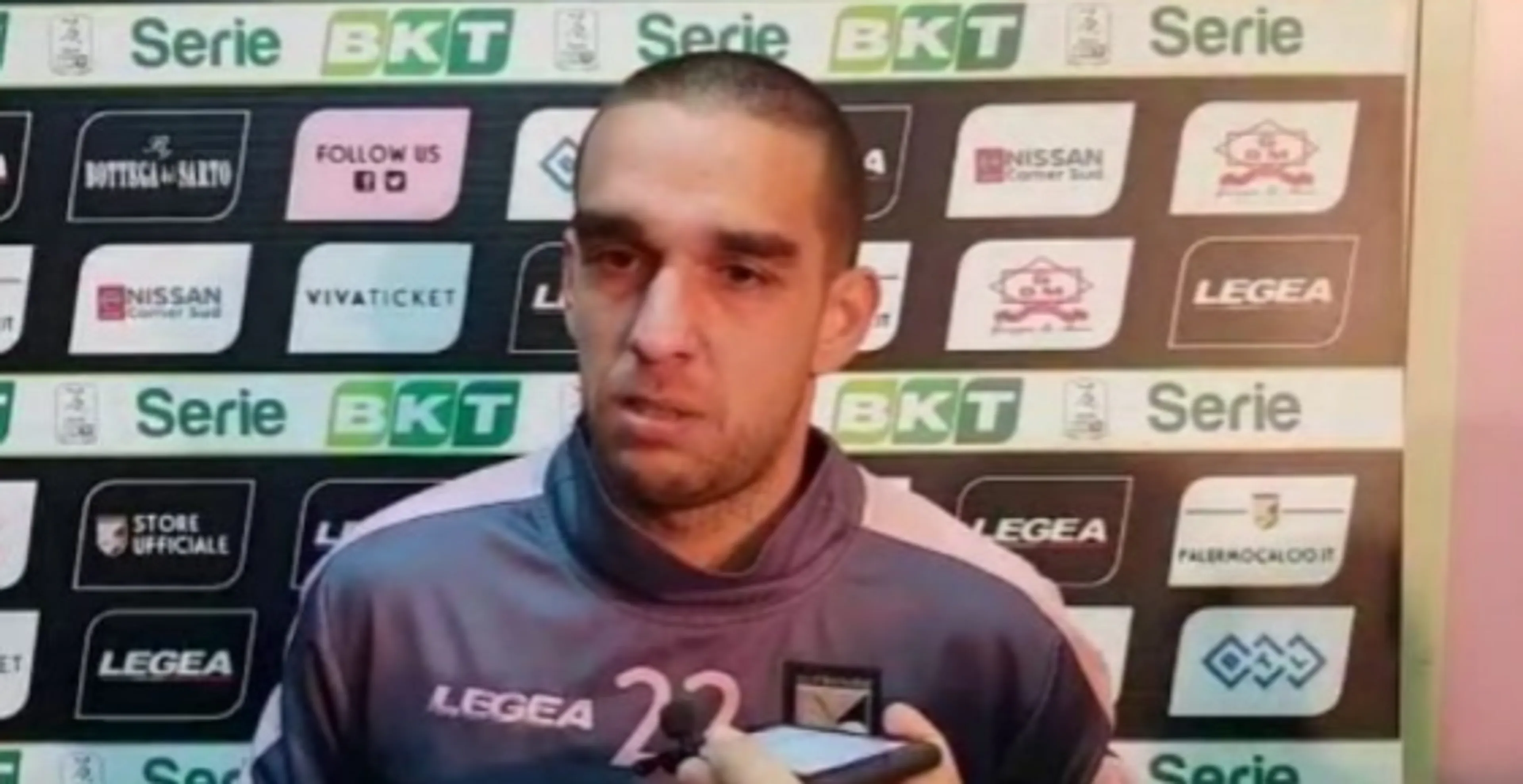 Copertina di Caos Palermo. Bellusci Bomber vero. “Non m’interessa lo stipendio. non lasciateci soli”