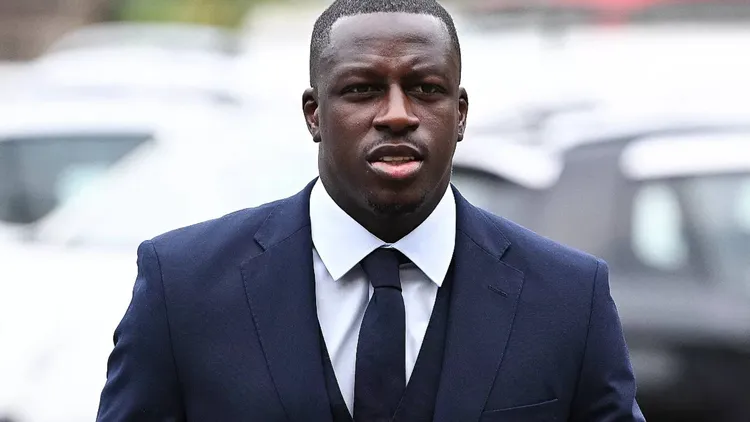 /images/b/e/n/Benjamin-Mendy-porta-il-Manchester-City-in-tribunale.jpg