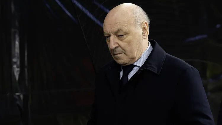 /images/b/e/p/Beppe-Marotta-nel-prepartita-della-semifinale-di-Coppa-Italia-contro-il-Milan.jpg
