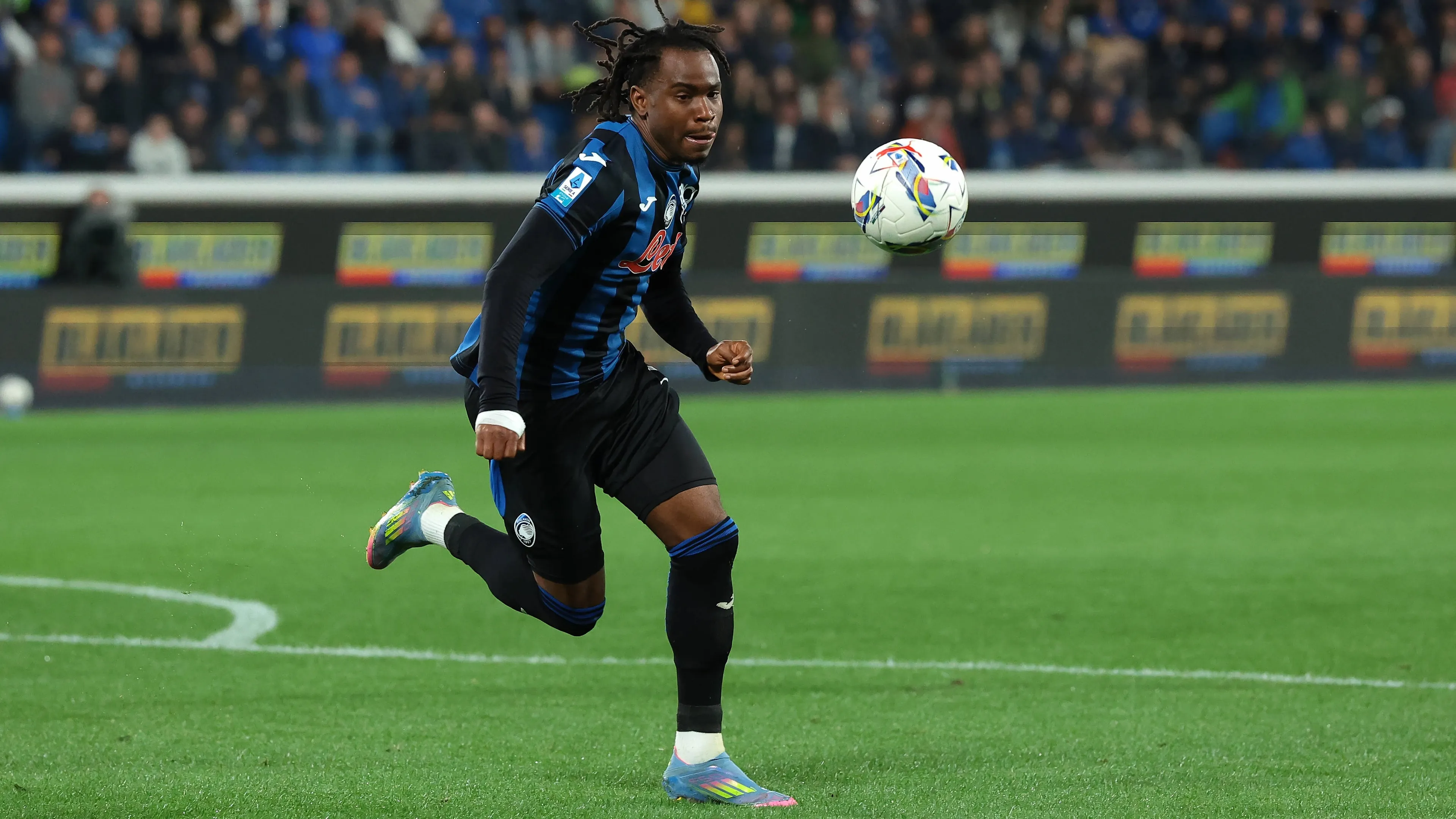 Inter, Lookman ha detto sì: trattativa ad oltranza con l'Atalanta