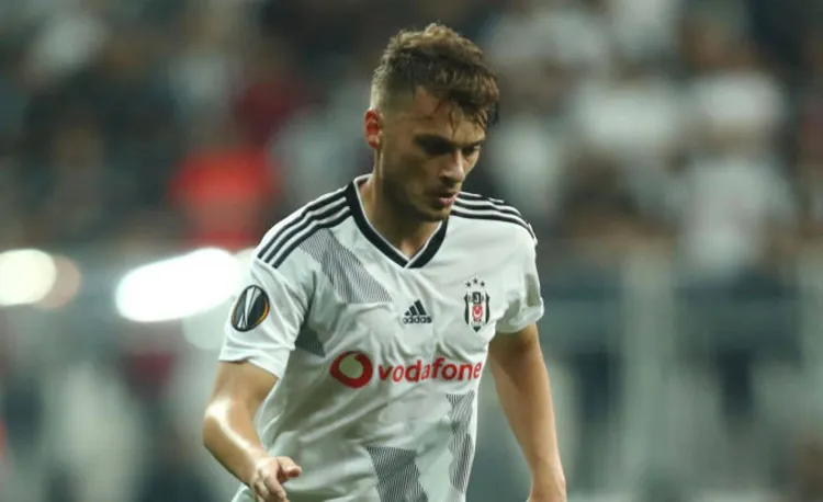 /images/b/e/s/besiktas-liquida-ljajic.jpg