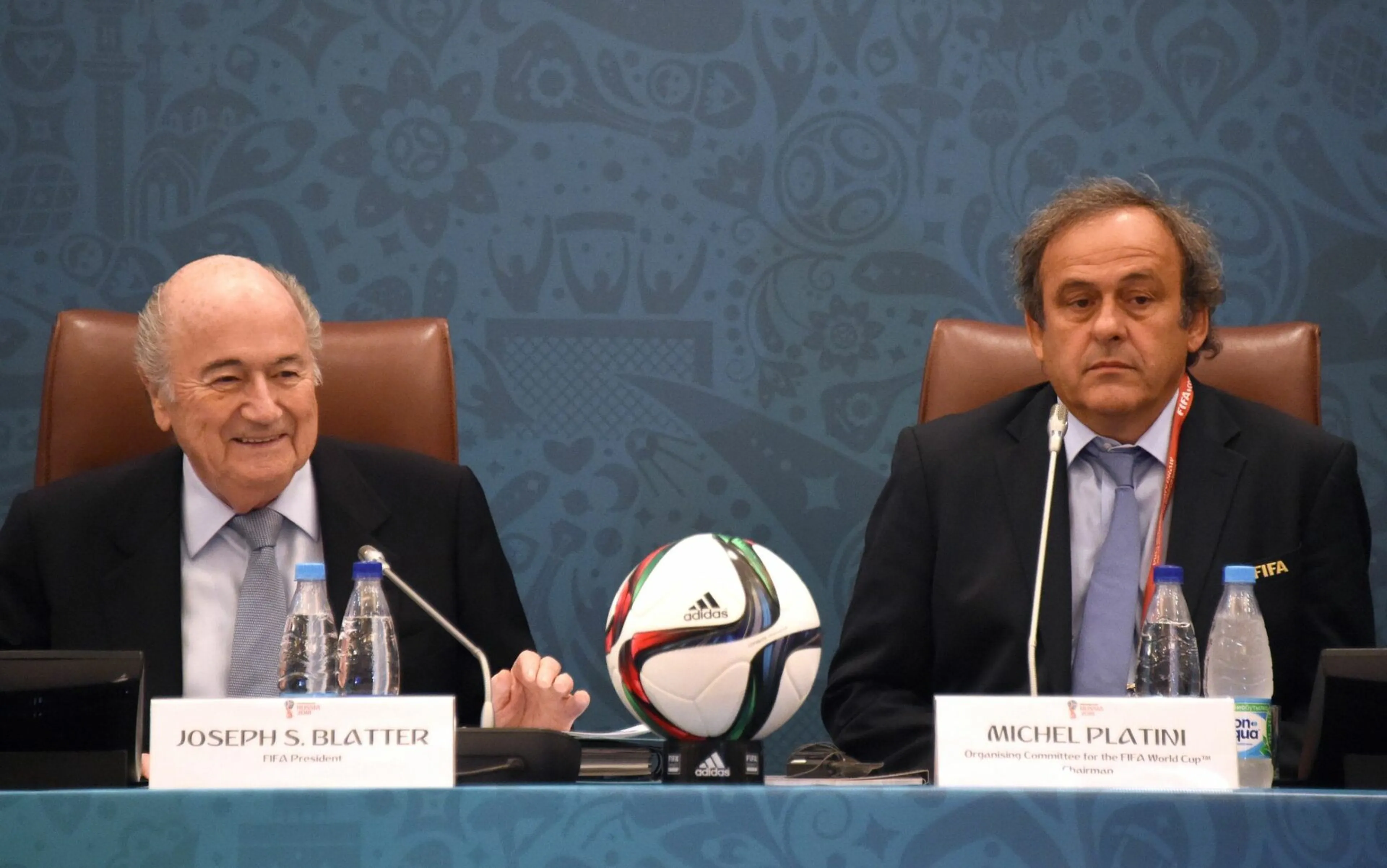 Copertina di A Giugno Blatter e Platini a processo: rischiano fino a 5 anni