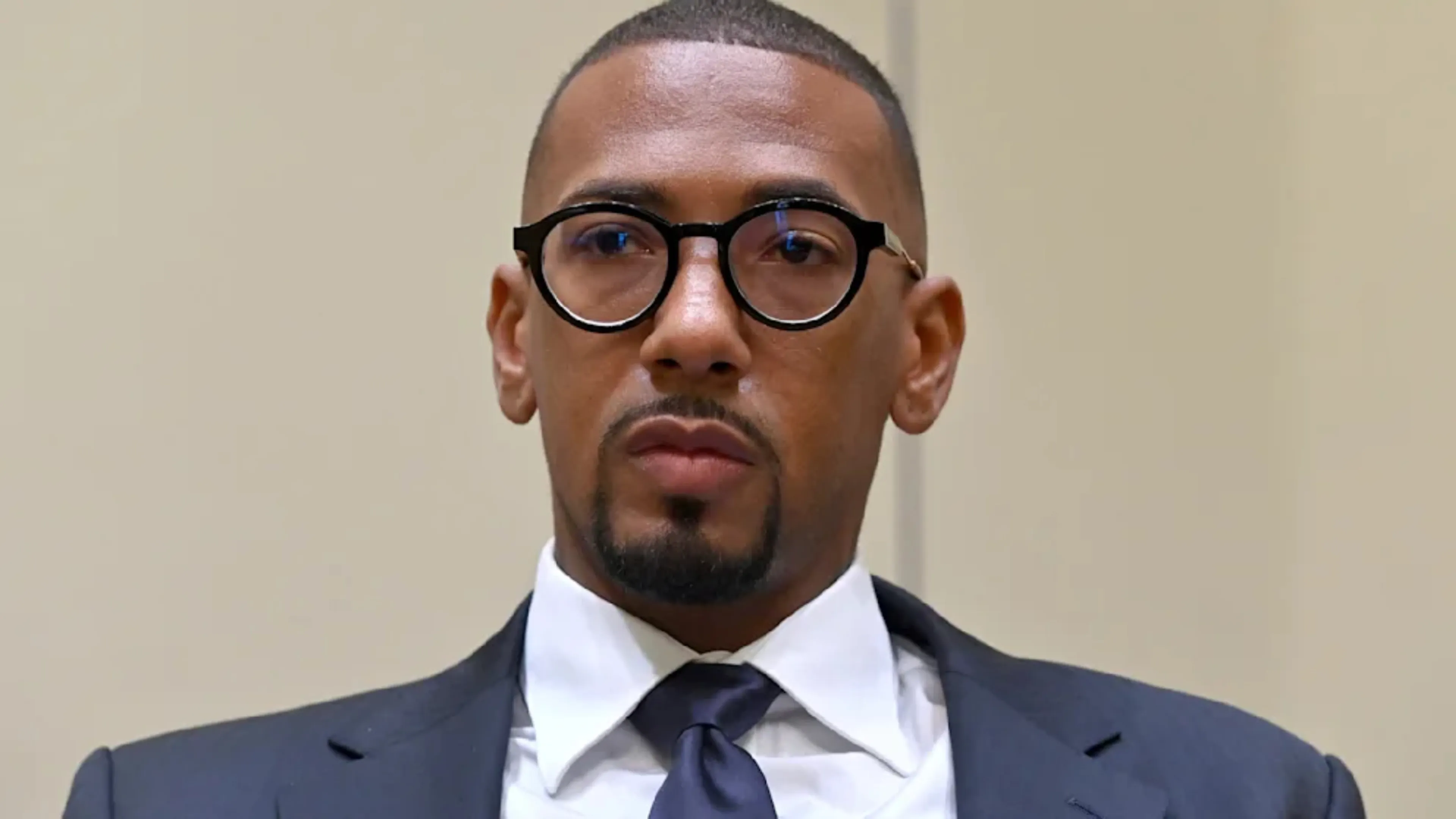 La madre di Jerome Boateng accusa il figlio: "Maltratta le donne da anni"