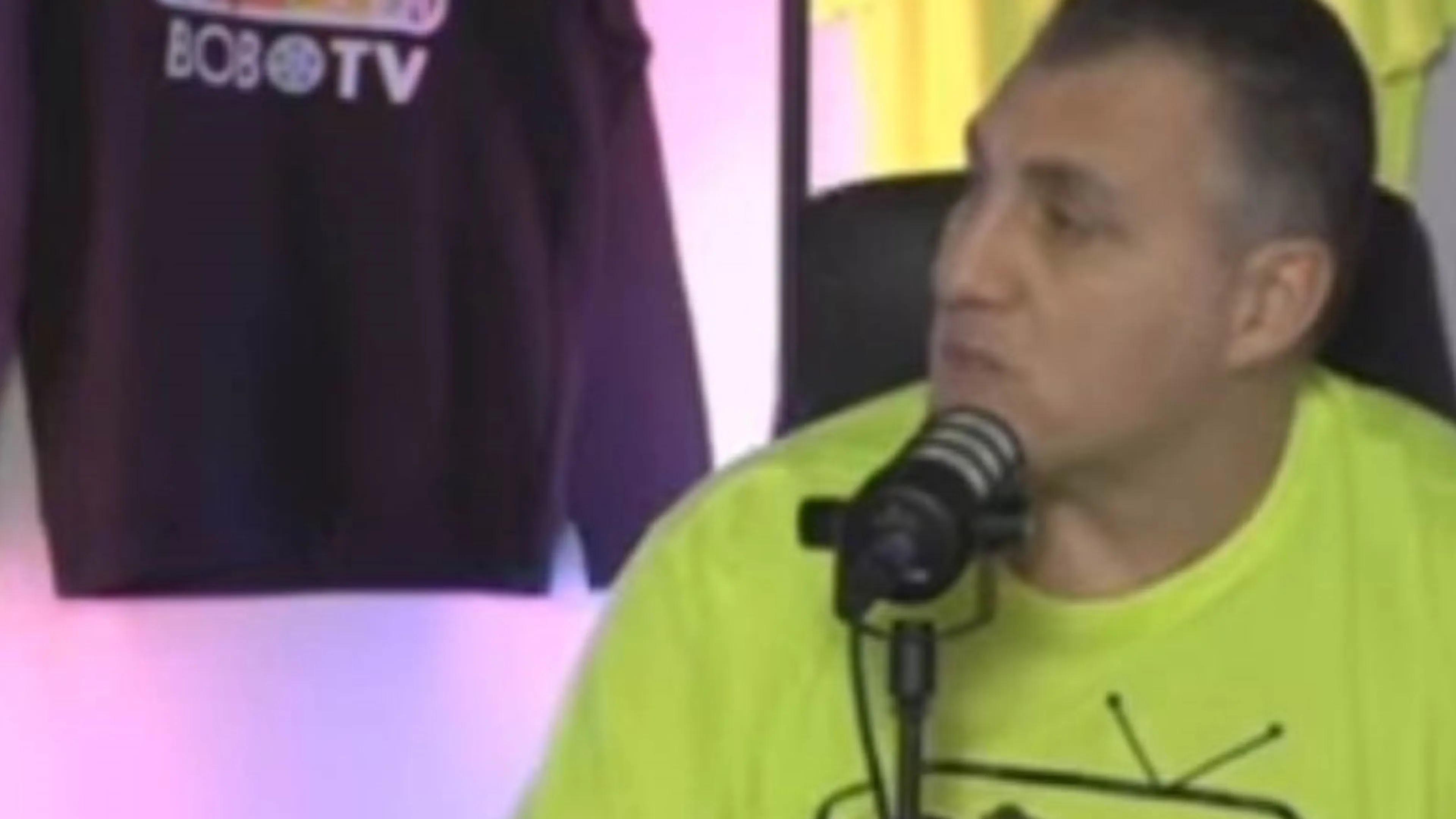 Copertina di Vieri senza freni: “L’Inter arriverà in finale di Champions”. Poi lo show con il sigaro (VIDEO)