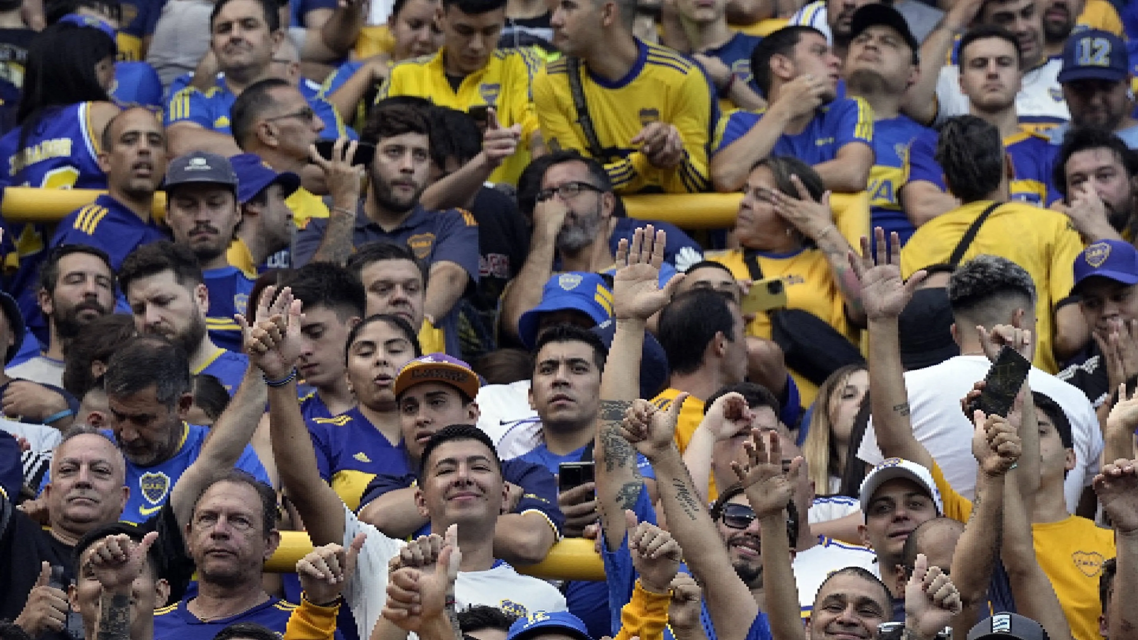 Perché la maglia del Genoa è gialloblù? C'entra lo storico legame con il Boca Juniors