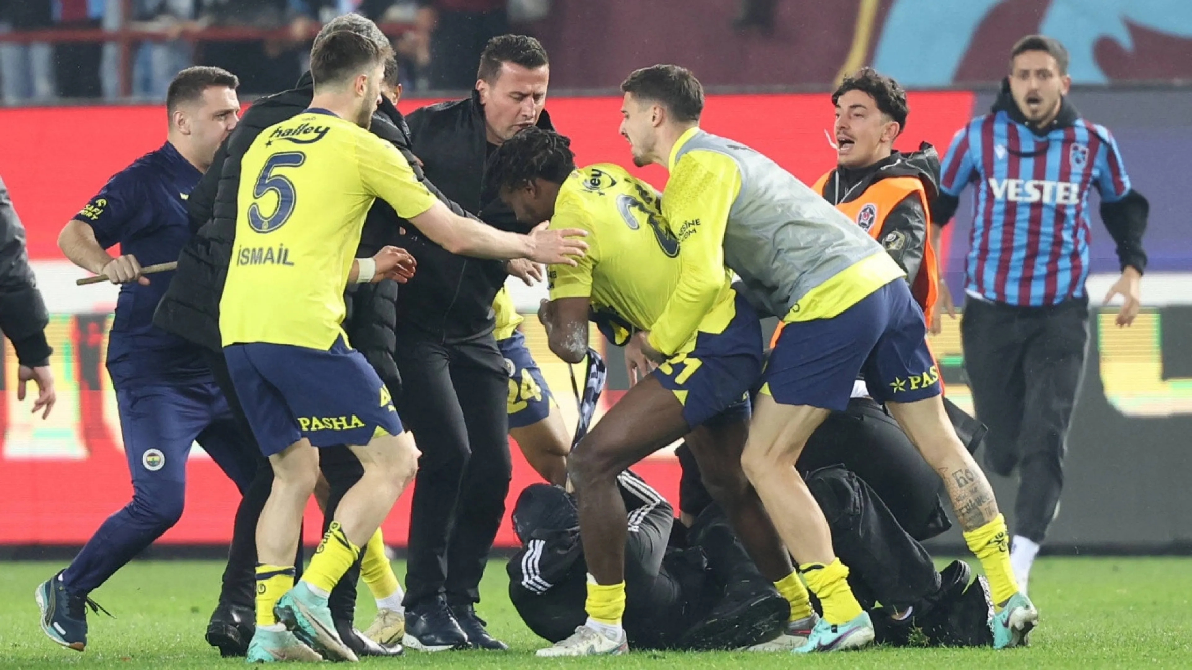 Copertina di Clamoroso in Turchia: il Fenerbahce boicotterà la Supercoppa: ecco in che modo
