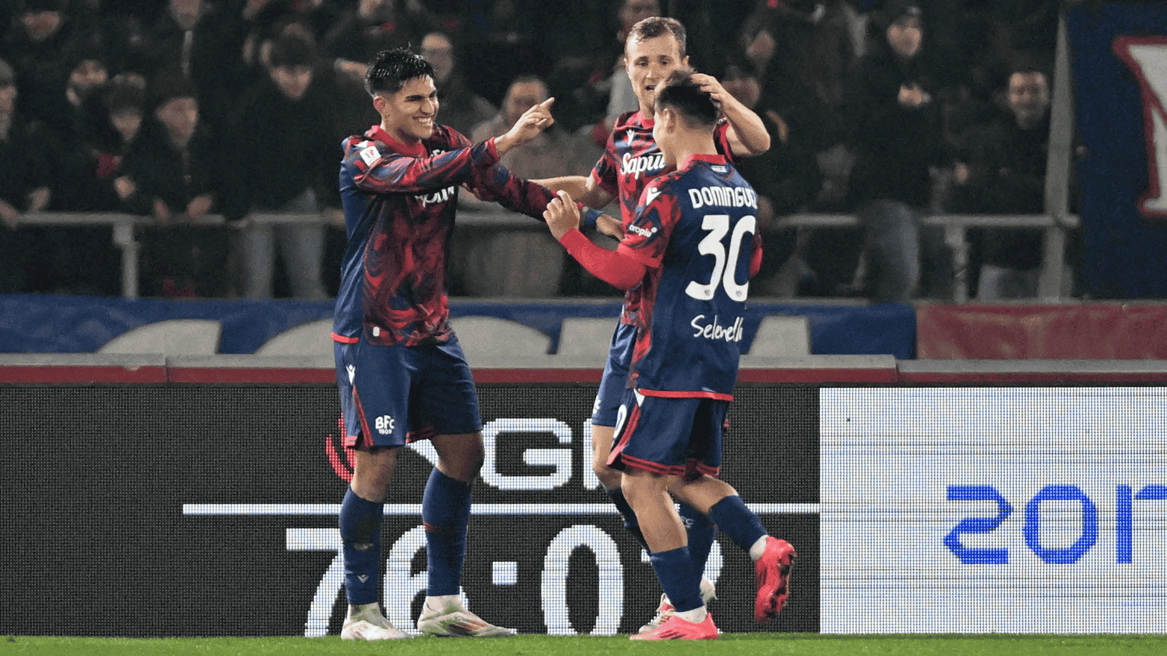 Calciomercato, Bologna-Juventus non si gioca solo in campo: si pensa all'offerta per Castro