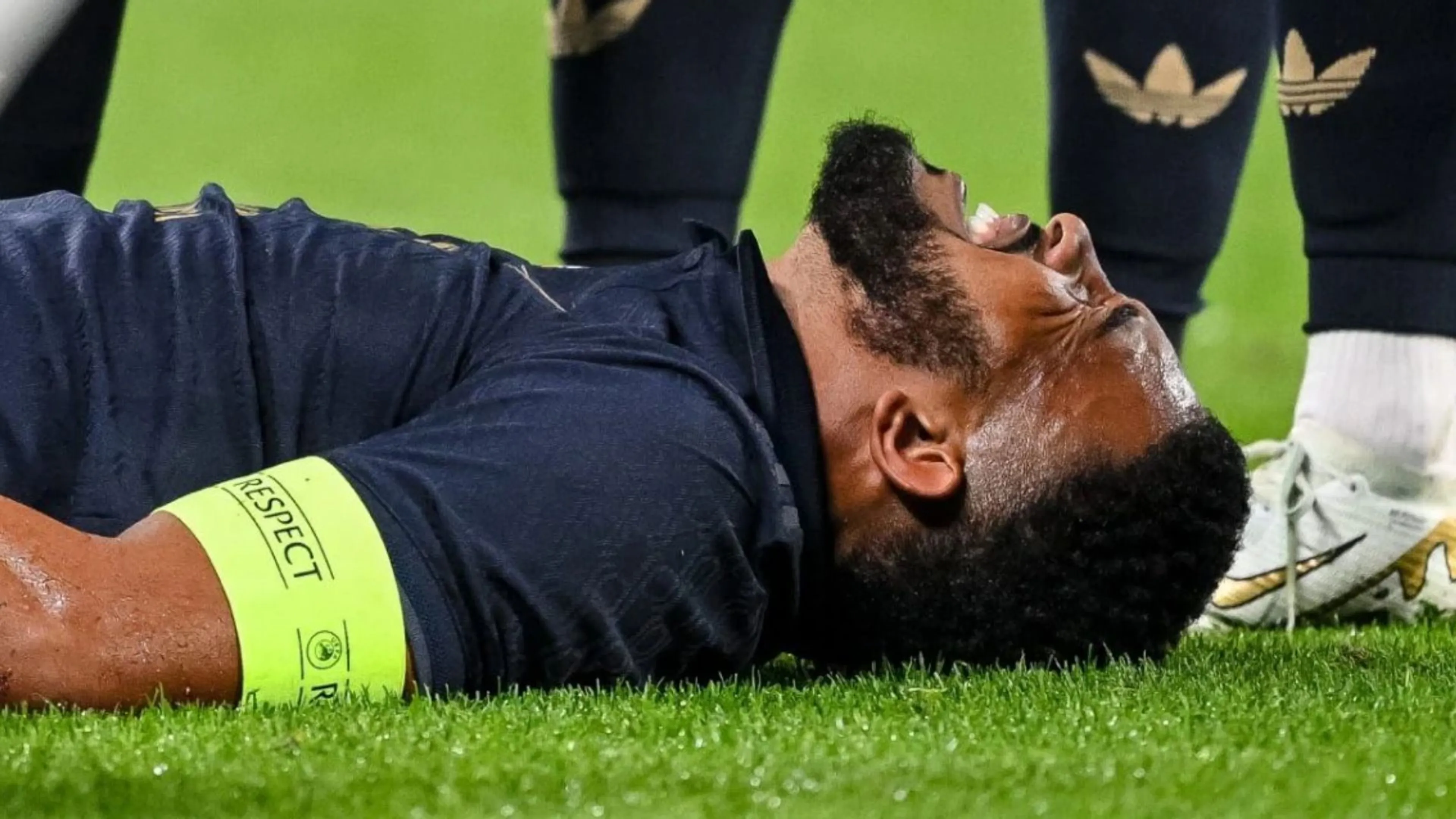 Copertina di Juve che tegola: Bremer fuori 6 mesi