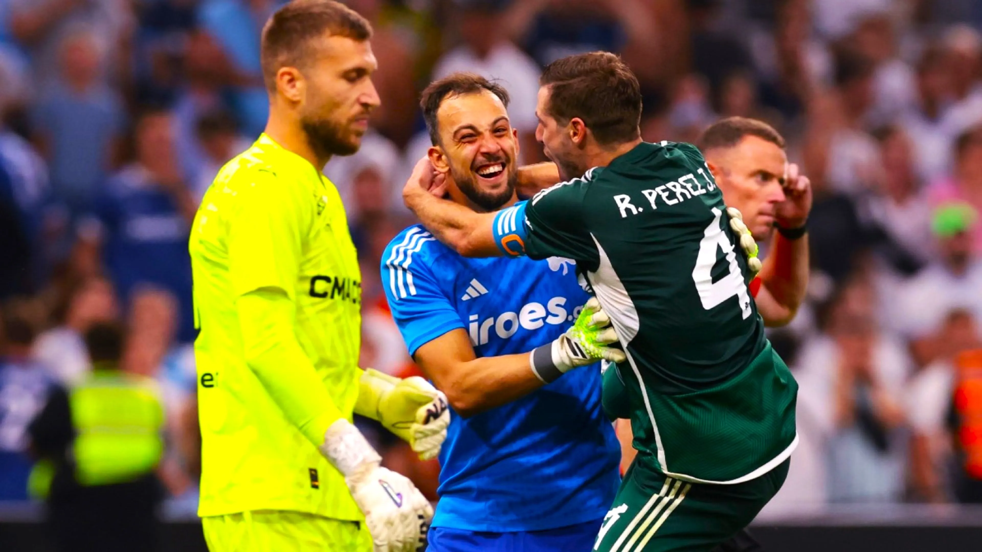 Copertina di Alberto Brignoli eroe di Champions. Notte di gloria per l'ex Benevento (VIDEO)