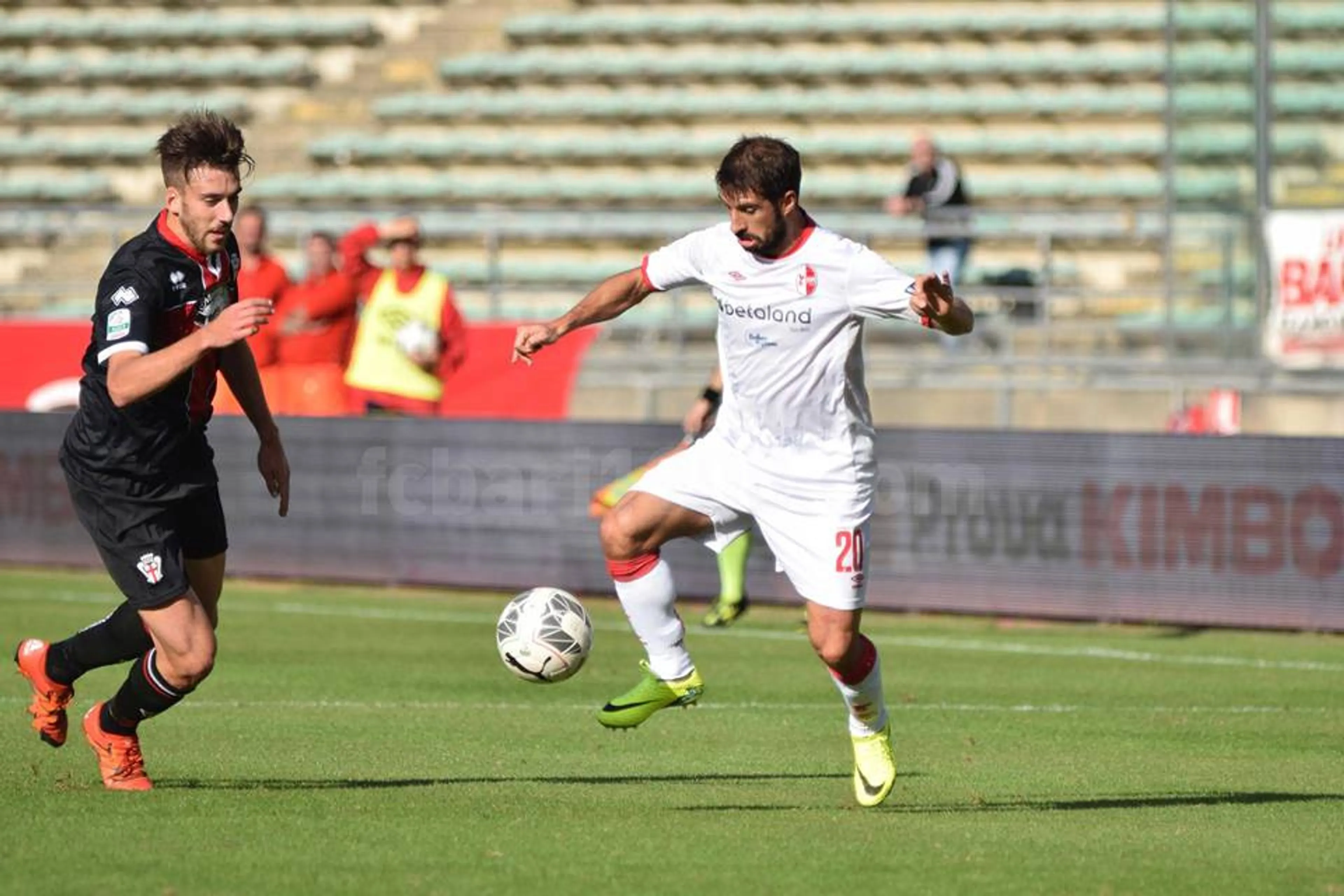 Copertina di Ciccio Brienza rimane a Bari, in Serie D