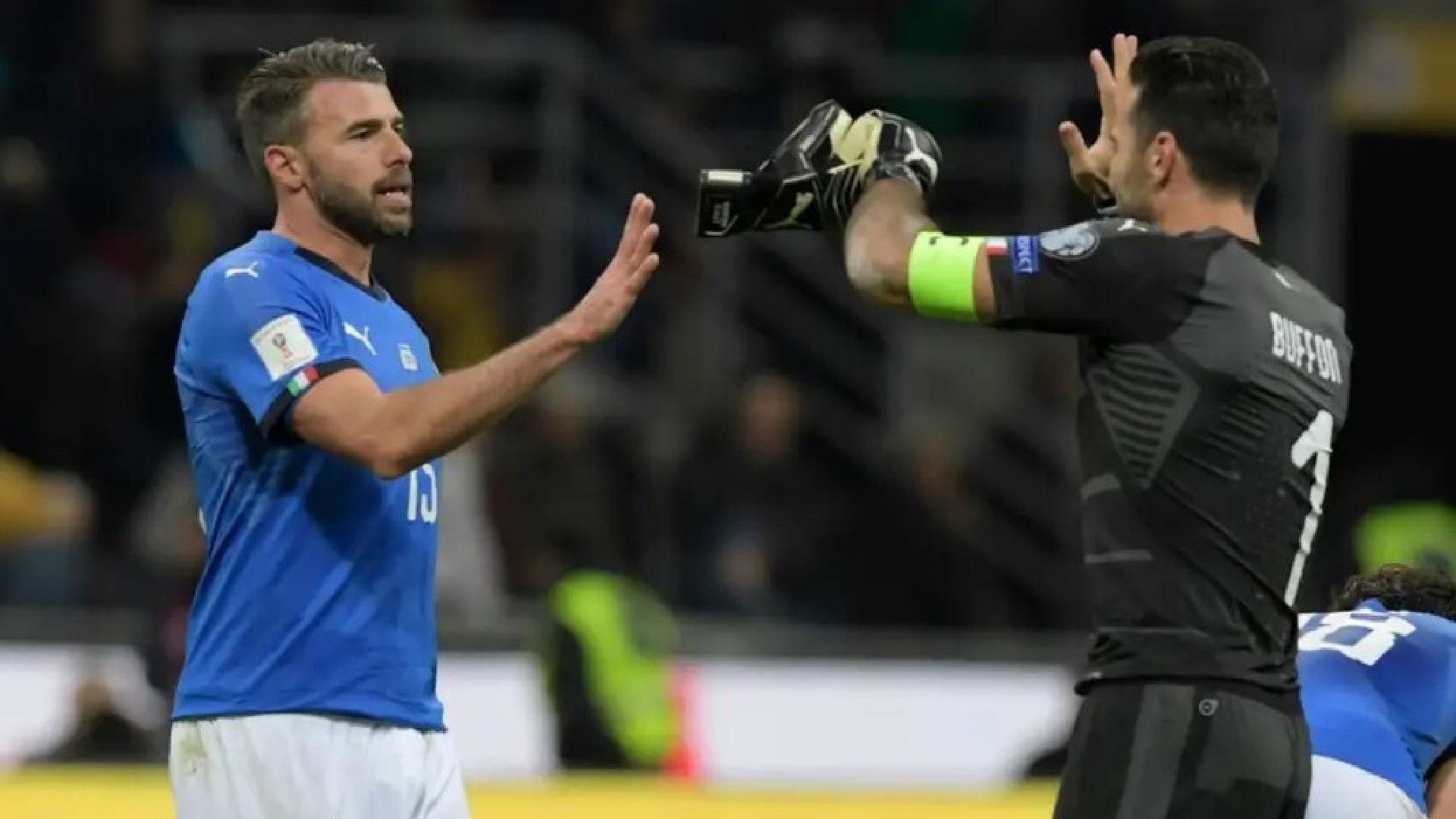 Buffon-barzagli-italia