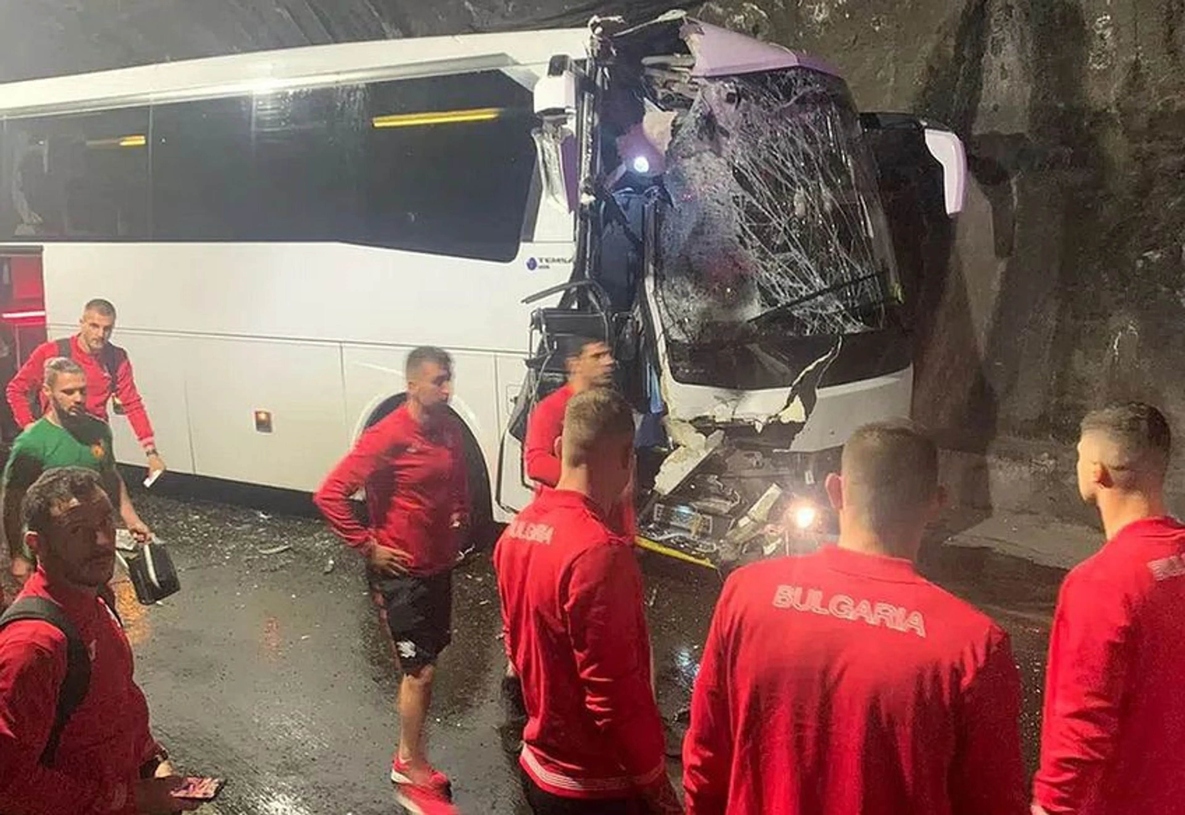 Copertina di Paura per la Bulgaria, bus della nazionale si schianta a Tbilisi: Nedelev in ospedale