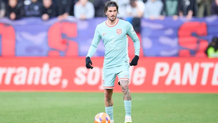 /images/c/a/-/ca-osasuna-v-atletico-de-madrid-laliga-ea-sports-rodrigo-de-paul-of-atletico-de-madrid-in-action-during-the-laliga-ea-sports-match-between-ca-osasuna-and-atletico-de-madrid-at-el-sadar-on-may-15-2025-in-pamplona-spain-pamplona-el-sadar-navarra-spain-rlcaovatm000220-copyright-xricardoxlarreinaxjpg_1748106508188.jpg