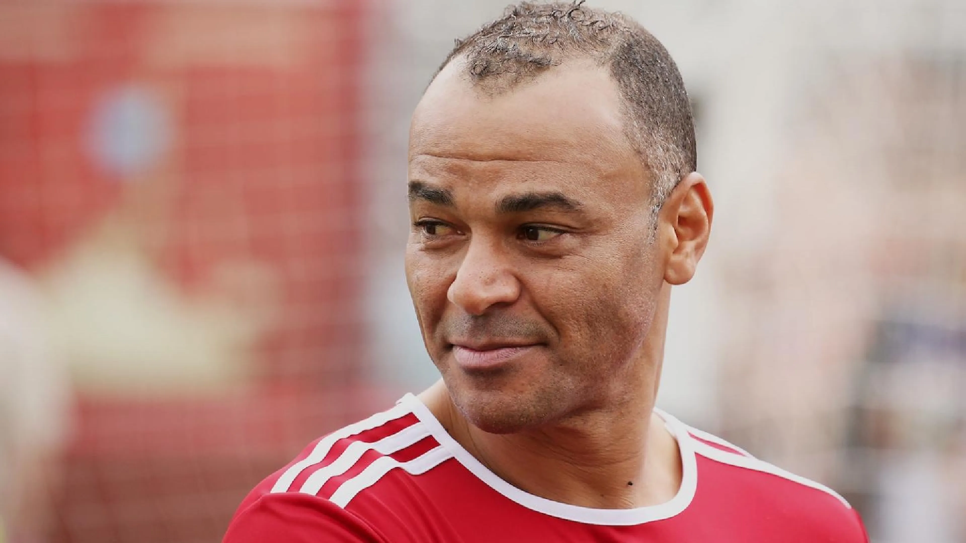 Copertina di La sentenza di Cafu: “Neymar meglio di Messi e Ronaldo, ma dovrebbe pensare solo al calcio”