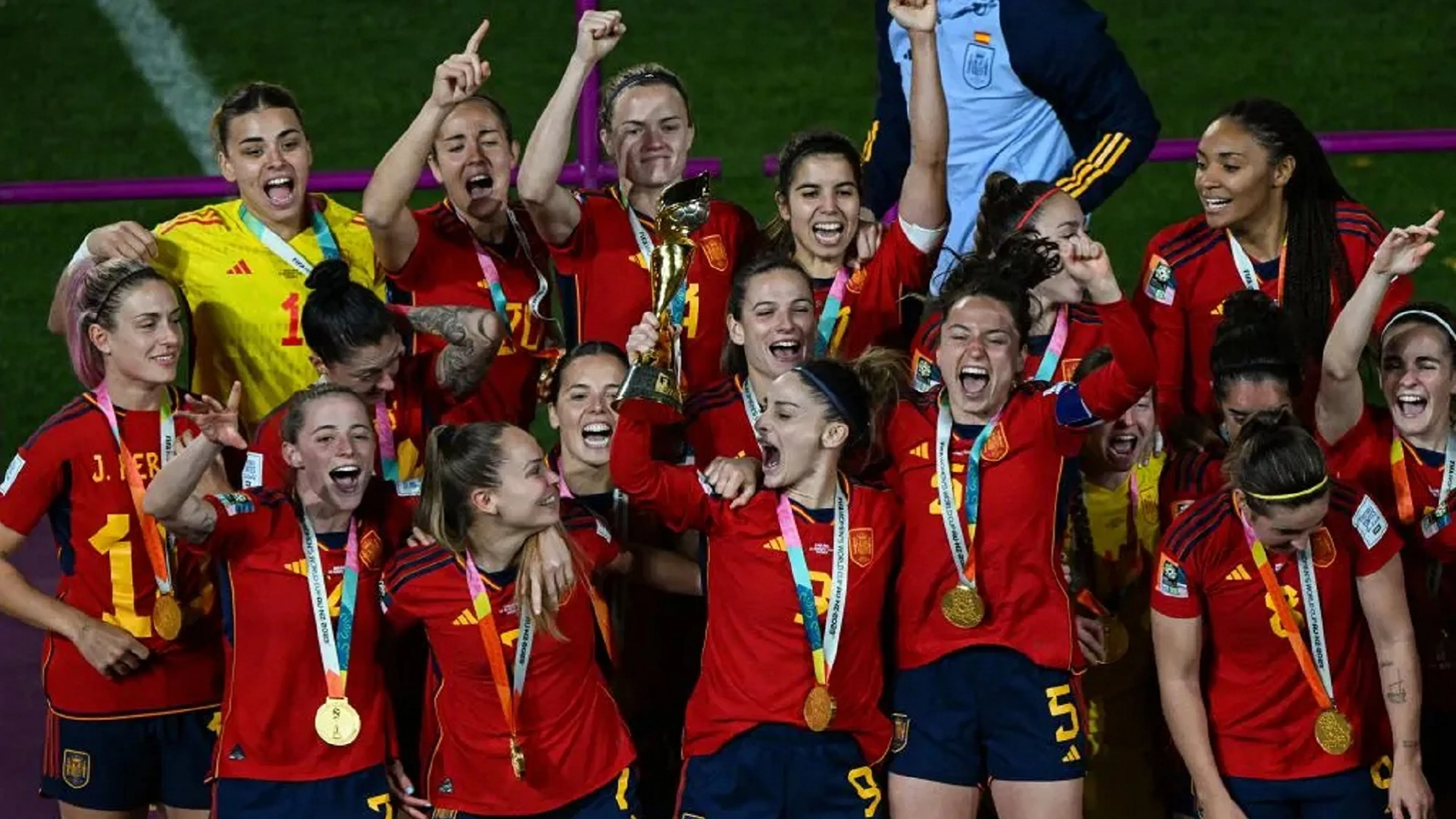 Copertina di Clamoroso in Spagna: ammutinamento della nazionale femminile!