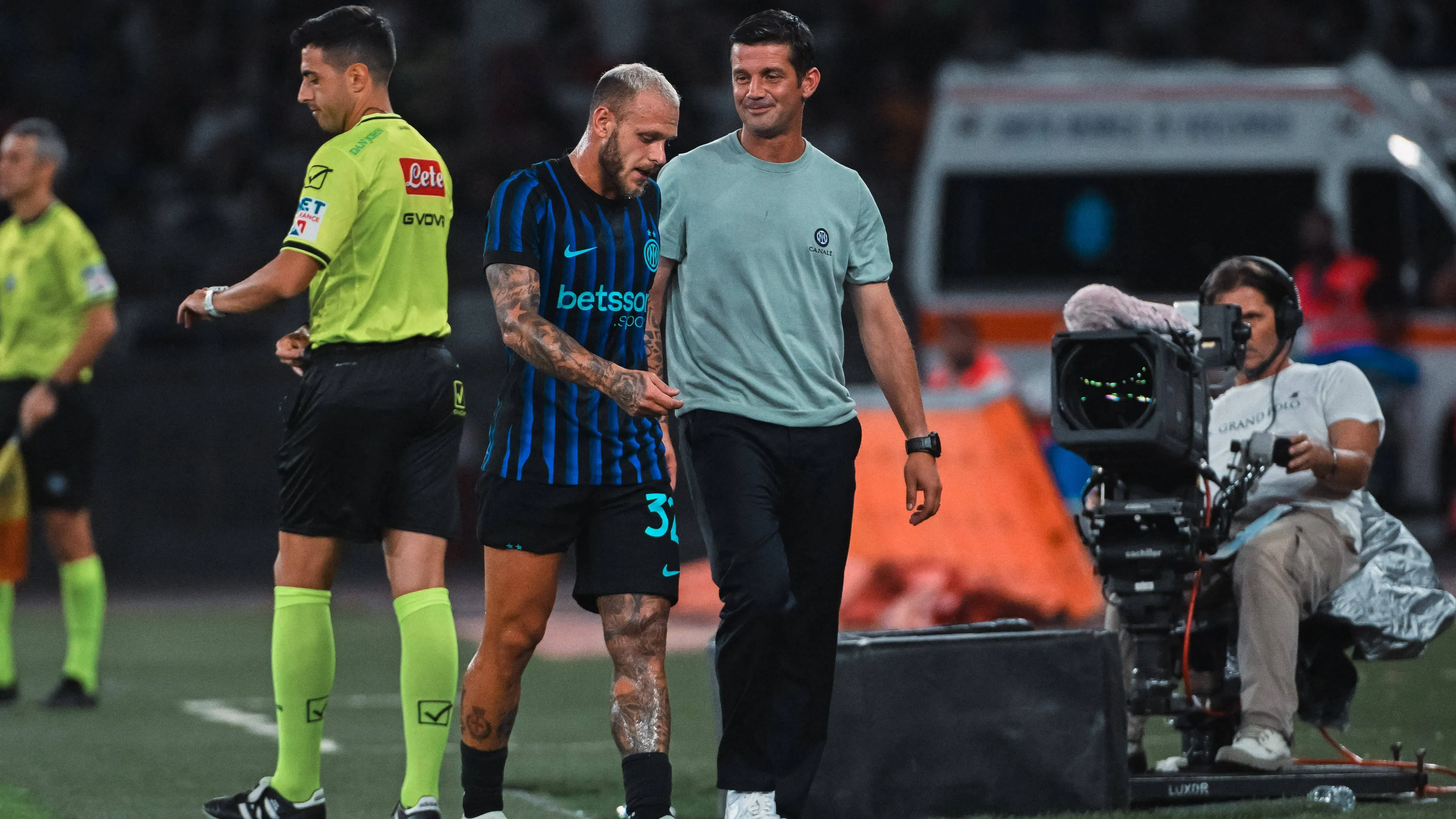 Inter, ansia per Dimarco: fuori per infortunio contro l'Olympiacos, i tempi di recupero