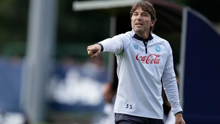 /images/c/a/l/calcio-amichevole-napoli-vs-catanzaro-coach-of-ssc-napoli-antonio-conte-gesticulate-during-the-summer-friendly-match-between-ssc-napoli-vs-catanzaro-at-the-pre-season-training-camp-in-val-di-sole-in-trentino-dimaro-folgarida-of-ssc-napoli-corciato-italy-copyright-xipaxsport-abacaxjpg_1753948563662.jpg