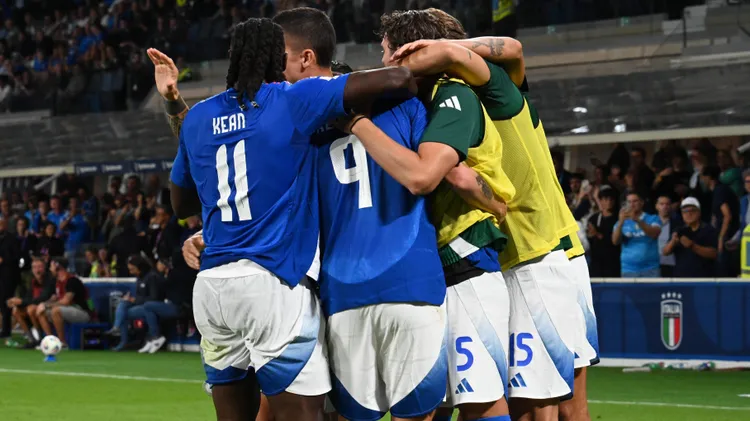 /images/c/a/l/calcio-fifa-mondiali-fifa-world-cup-wm-weltmeisterschaft-fussball-2026-qualification-round-italy-vs-estonia-italiy-celebrates-the-goal-during-fifa-world-cup-2026-qualification-round-italy-vs-estonia-fifa-world-cup-match-in-bergamo-italy-september-05-2025-bergamo-italy-copyright-xipaxsport-abacaxjpg_1757180027465.jpg