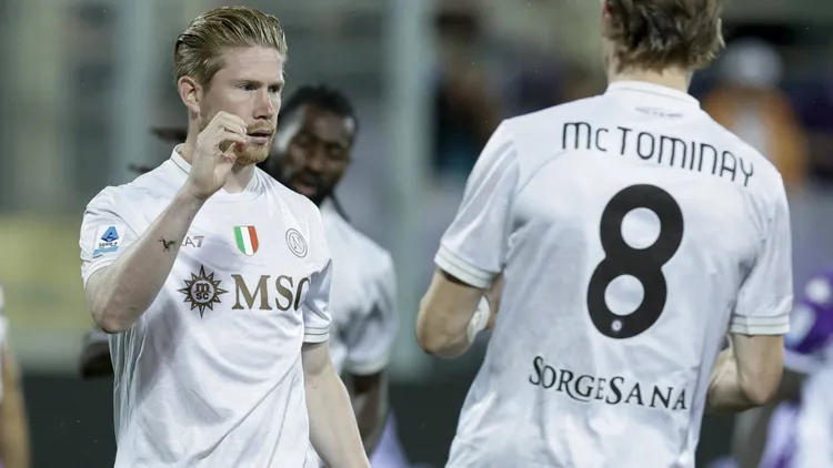 /images/c/a/l/calcio-serie-a-acf-fiorentina-vs-ssc-napoli-napoli-s-belgian-midfielder-kevin-de-bruyne-celebrates-after-scoring-a-goal-during-the-serie-a-football-match-fiorentina-vs-ssc-napoli-at-artemio-franchi-stadium-on-september-13-2025-in-florence-florence-italy-copyright-xipaxsport-abacaxjpg_1757969640667.jpg