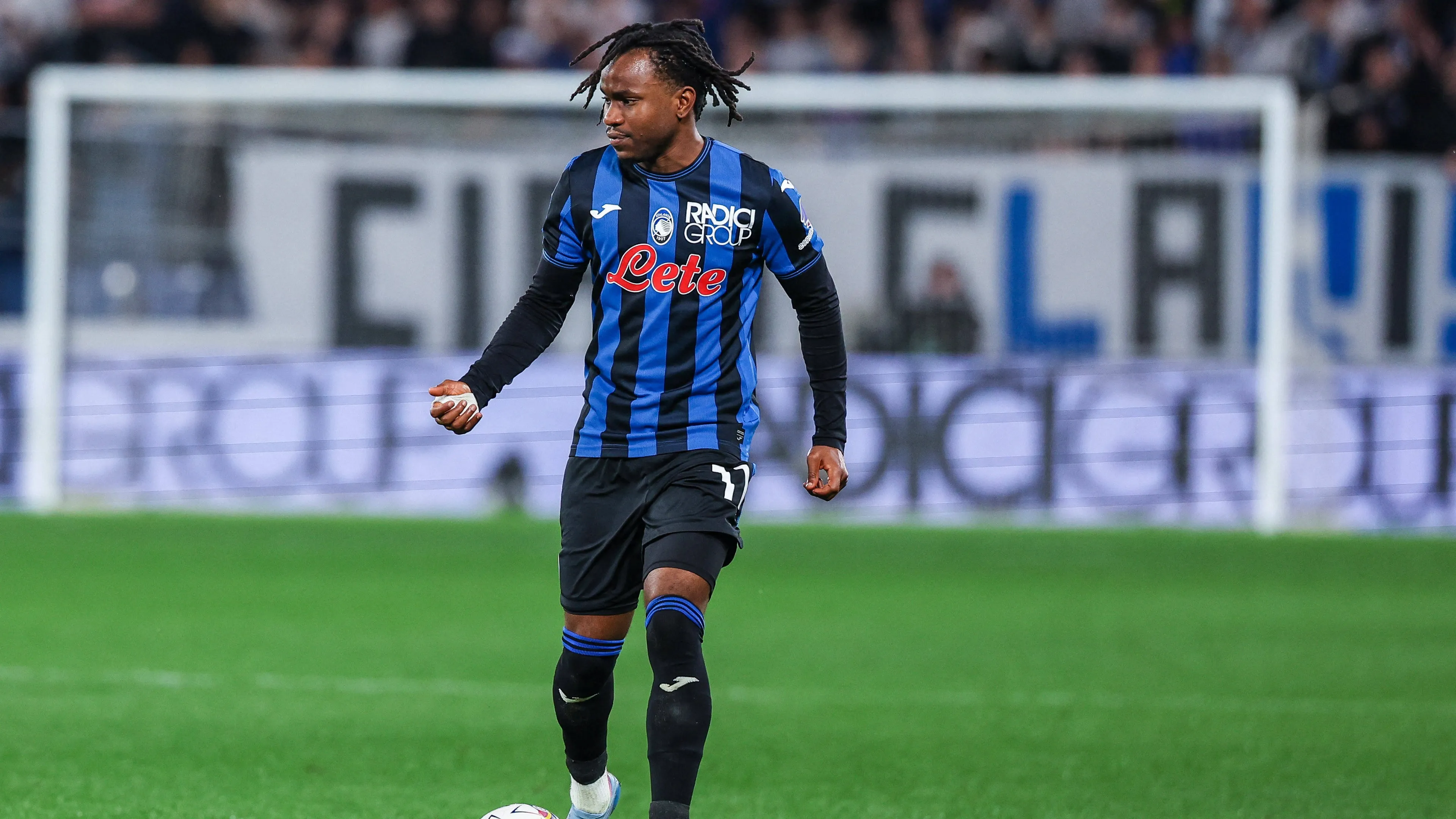 Atalanta: rifiutata l'offerta dell'Inter, 42 milioni più 3 di bonus, per Lookman