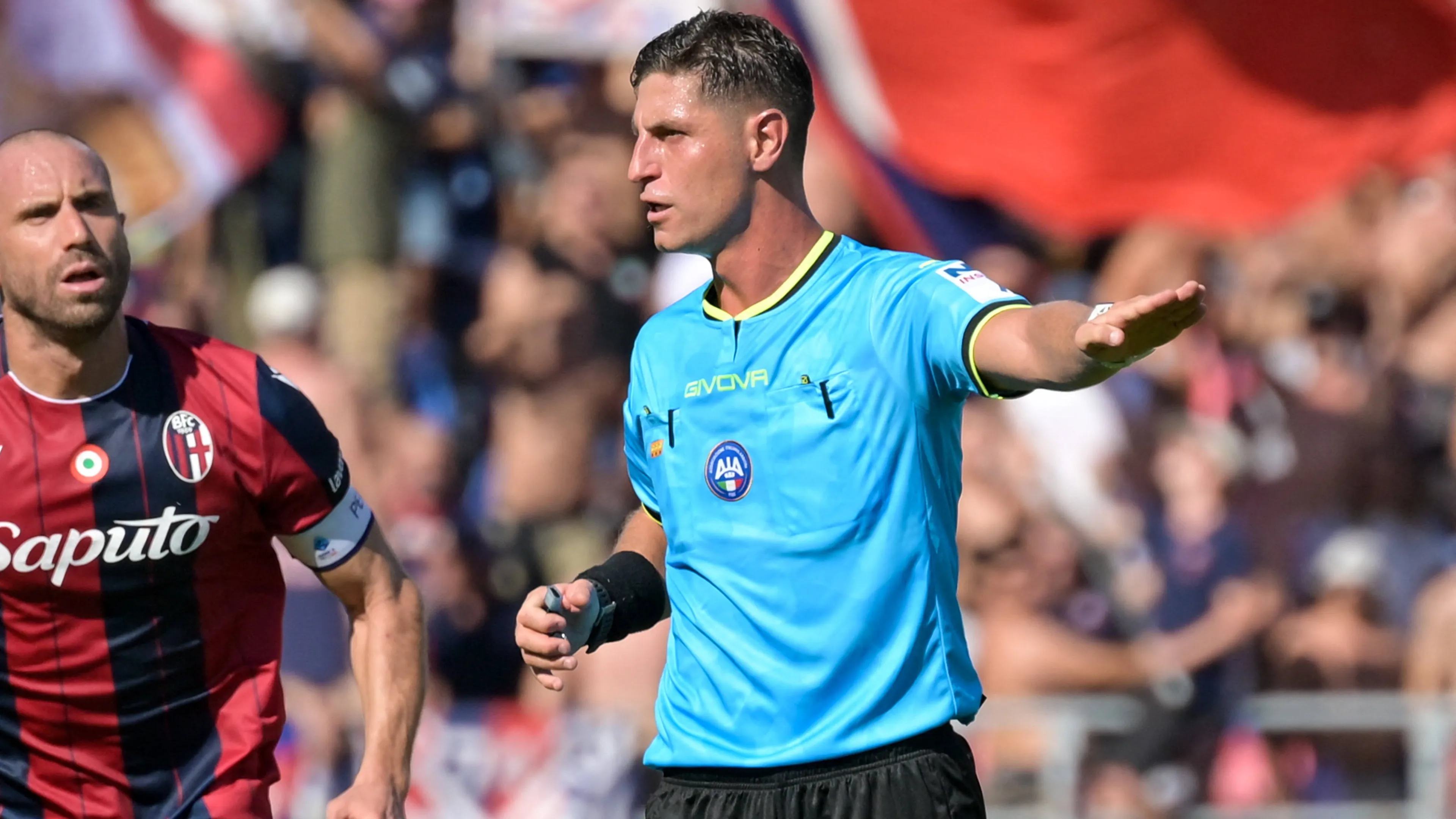 Calvarese condanna la decisione di Bologna-Genoa: "Non è mai rigore"