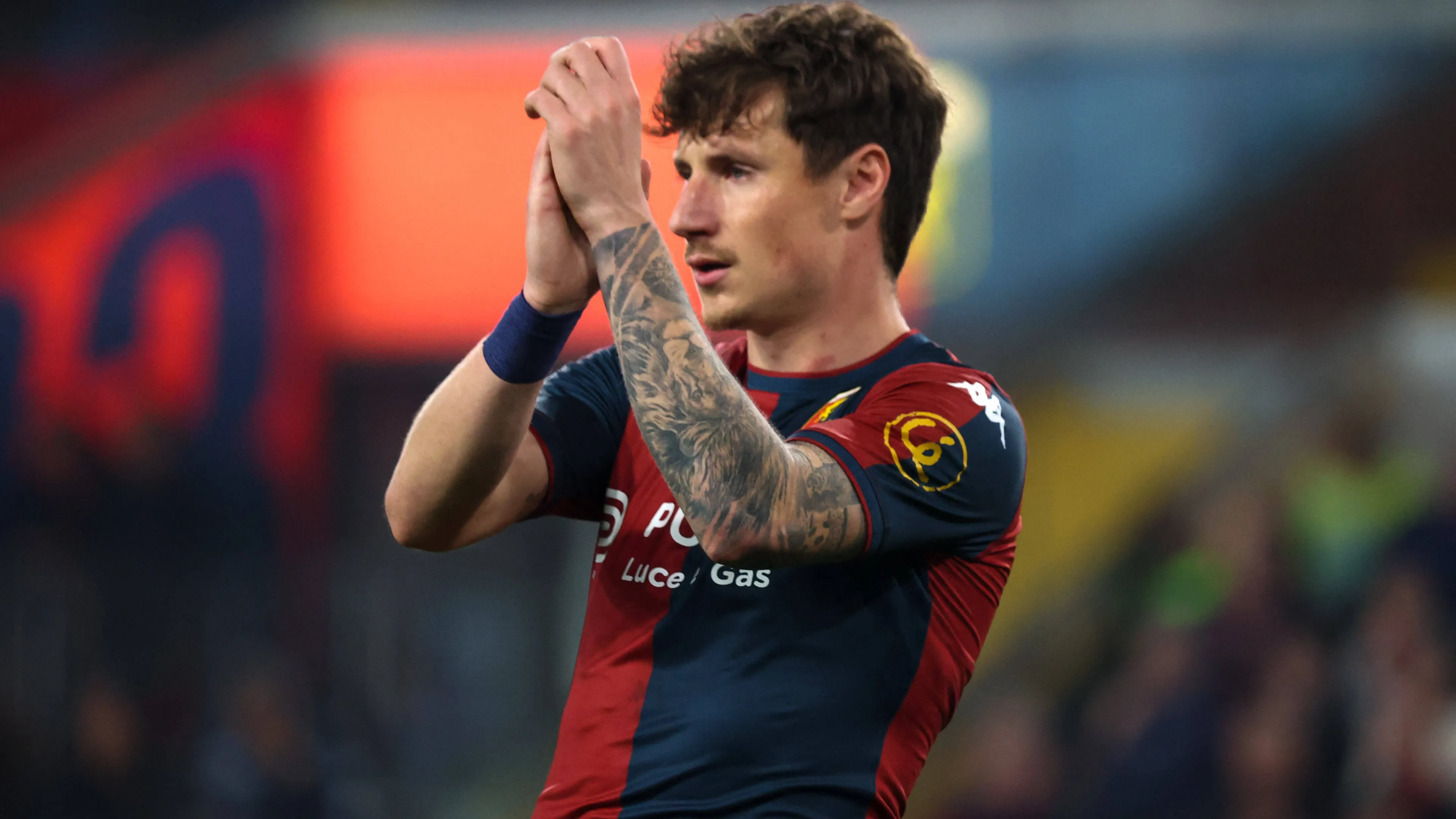 Calciomercato Sassuolo, l'addio definitivo di Pinamonti al Genoa: il saluto social