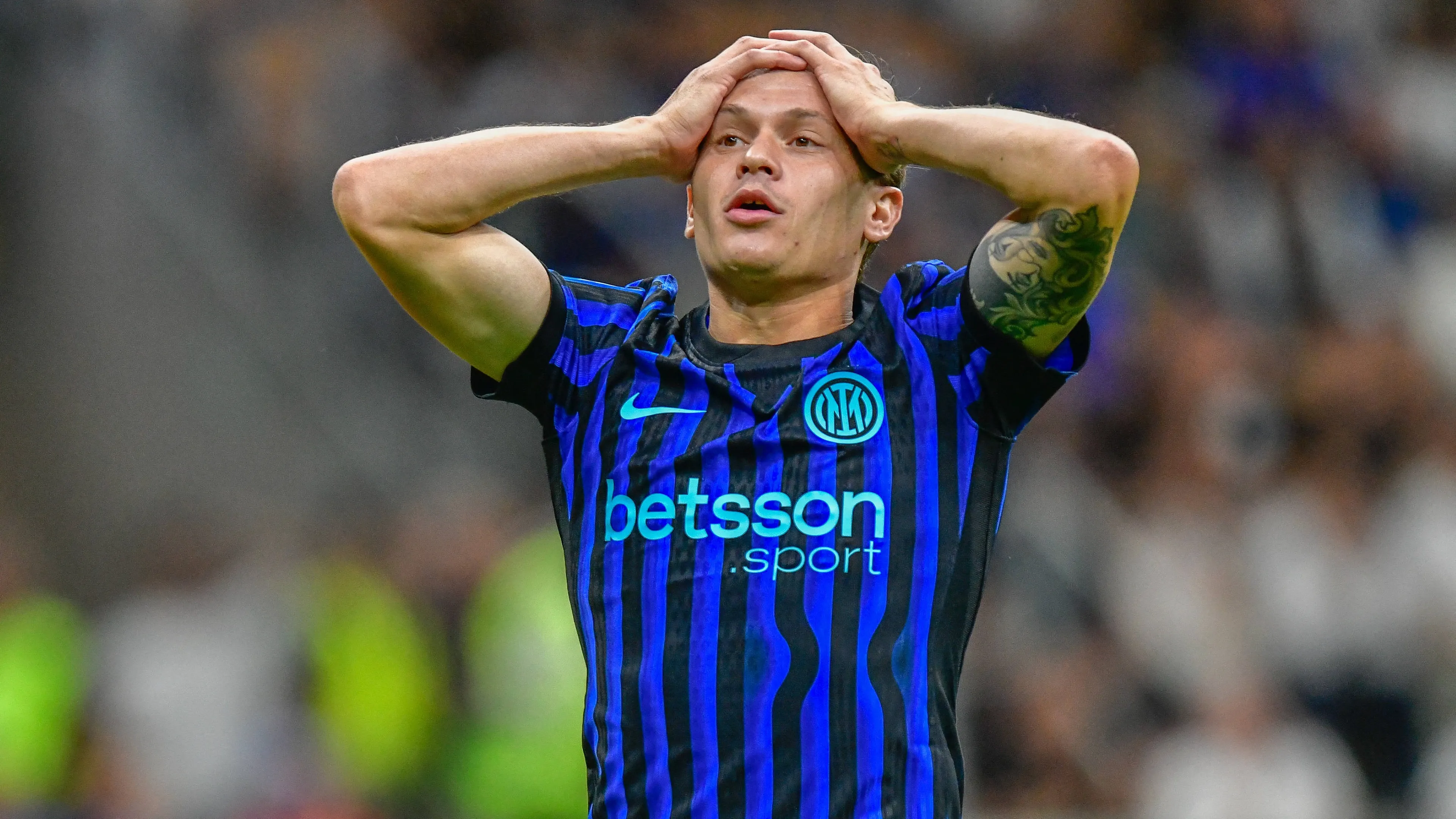 "Ma chi è, Beckenbauer?", la reazione di Barella all'ennesimo salvataggio