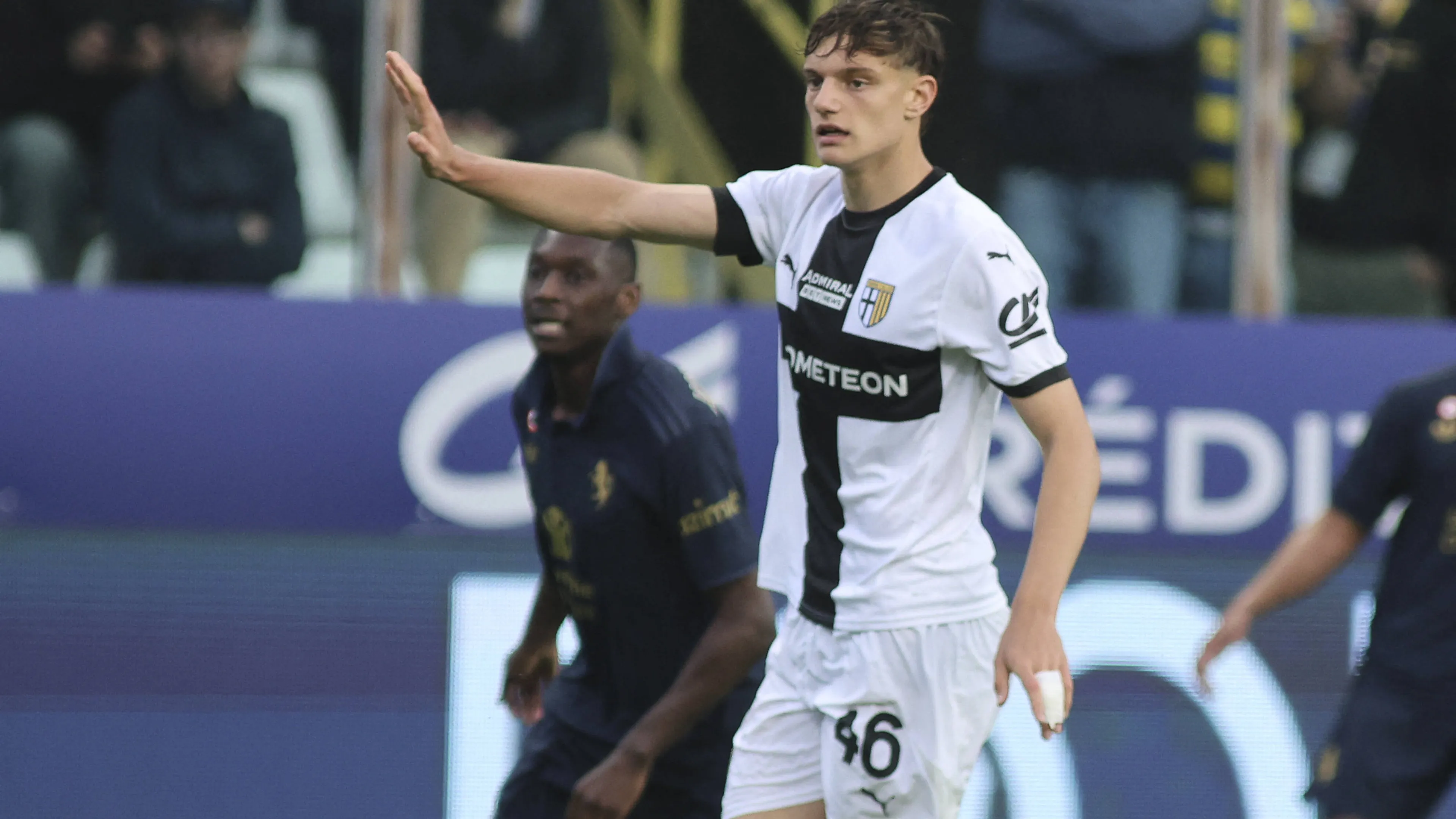 Inter, quattro cessioni per arrivare a Leoni: il piano dei nerazzurri