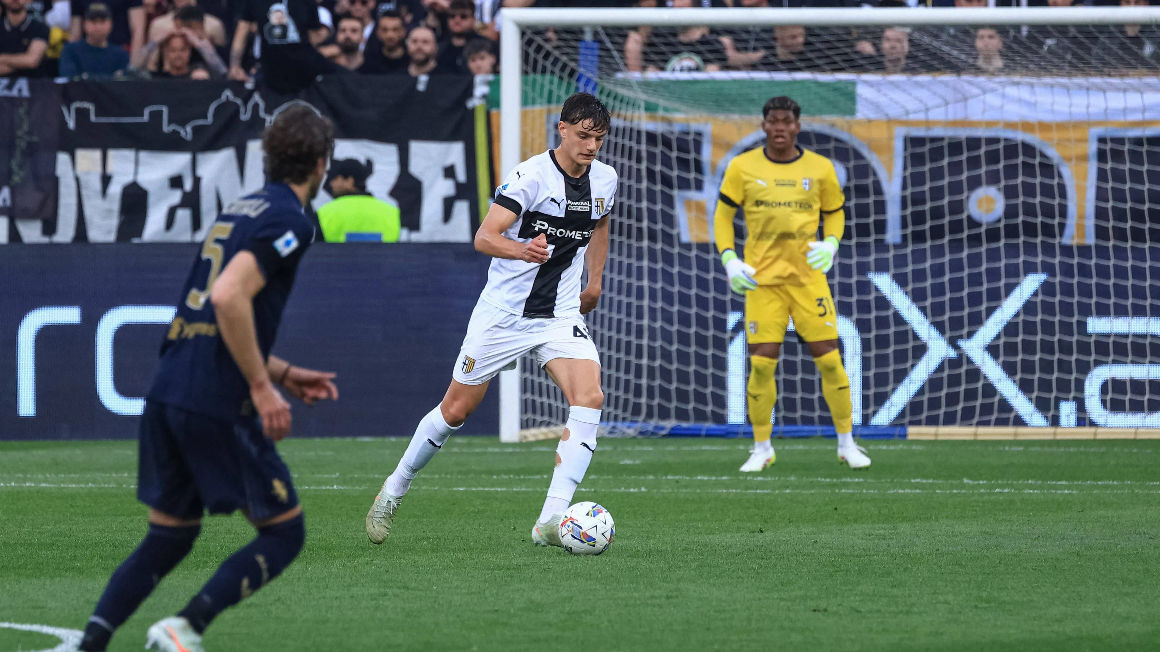 Inter, la strategia per arrivare a Leoni: pronto un sacrificio importante