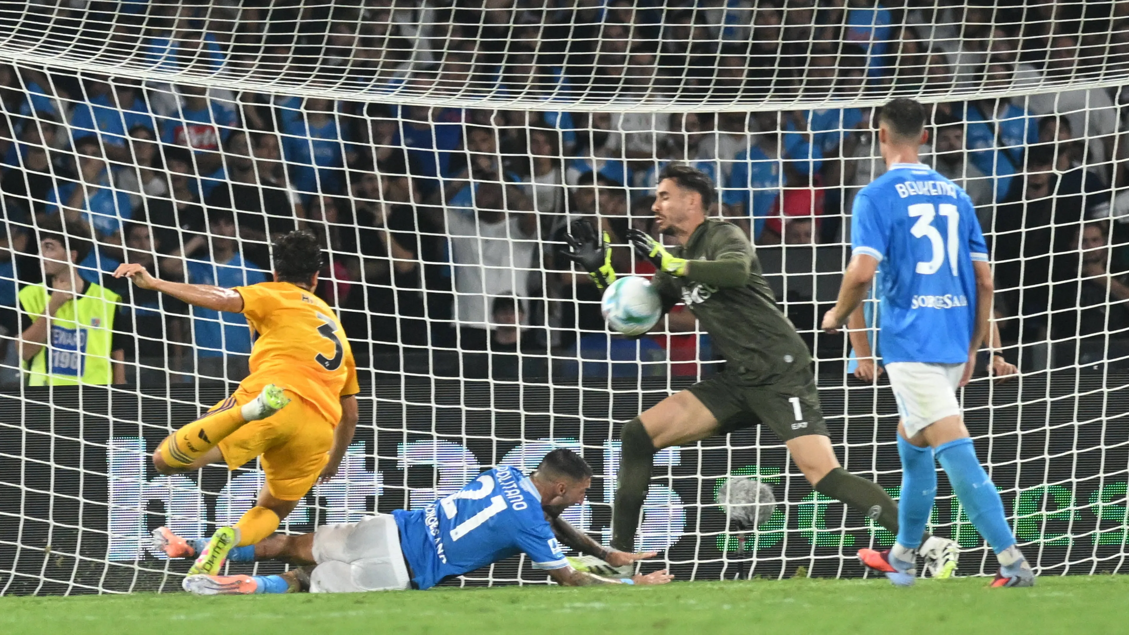 Napoli, Meret sull'alternanza con Milinkovic-Savic: "Ecco cosa ci ha detto Conte"