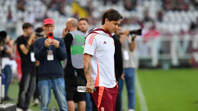 /images/c/a/l/calcio-serie-a-torino-fc-vs-as-roma-paulo-dybala-of-as-roma-during-serie-a-2024-25-match-between-torino-fc-and-of-as-roma-at-olimpico-grande-torino-stadium-on-may-25-2025-in-turin-italy-ph-giuliano-marchisciano-turin-italy-copyright-xipaxsport-abacaxjpg_1750853416873.jpg