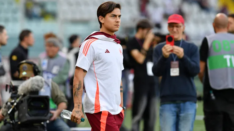 /images/c/a/l/calcio-serie-a-torino-fc-vs-as-roma-paulo-dybala-of-as-roma-during-serie-a-2024-25-match-between-torino-fc-and-of-as-roma-at-olimpico-grande-torino-stadium-on-may-25-2025-in-turin-italy-ph-giuliano-marchisciano-turin-italy-copyright-xipaxsport-abacaxjpg_1754040258259.jpg