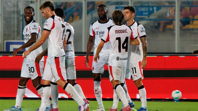/images/c/a/l/calcio-serie-a-us-lecce-vs-ac-milan-christian-pulisic-of-ac-milan-celebrates-after-scoring-a-goal-with-teammates-during-us-lecce-vs-ac-milan-italian-soccer-serie-a-match-in-lecce-italy-august-29-2025-lecce-italy-copyright-xipaxsport-abacaxjpg_1757182193506.jpg