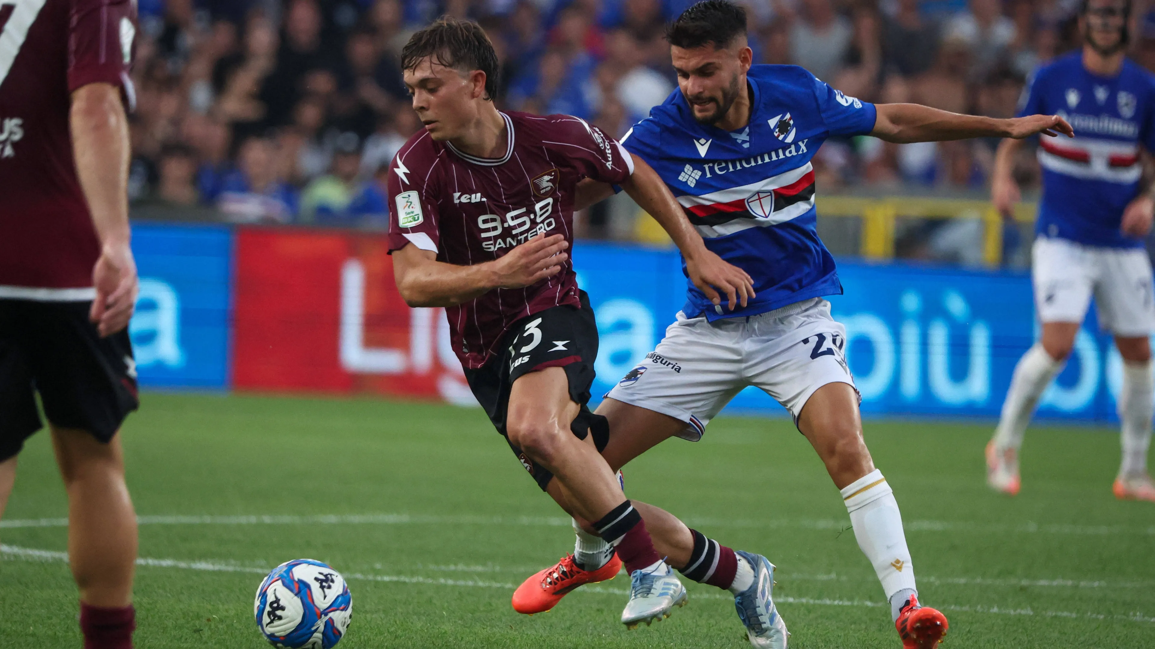 Sampdoria-Salernitana, intossicazione alimentare per i campani: 14 in ospedale! A rischio il playout di ritorno?