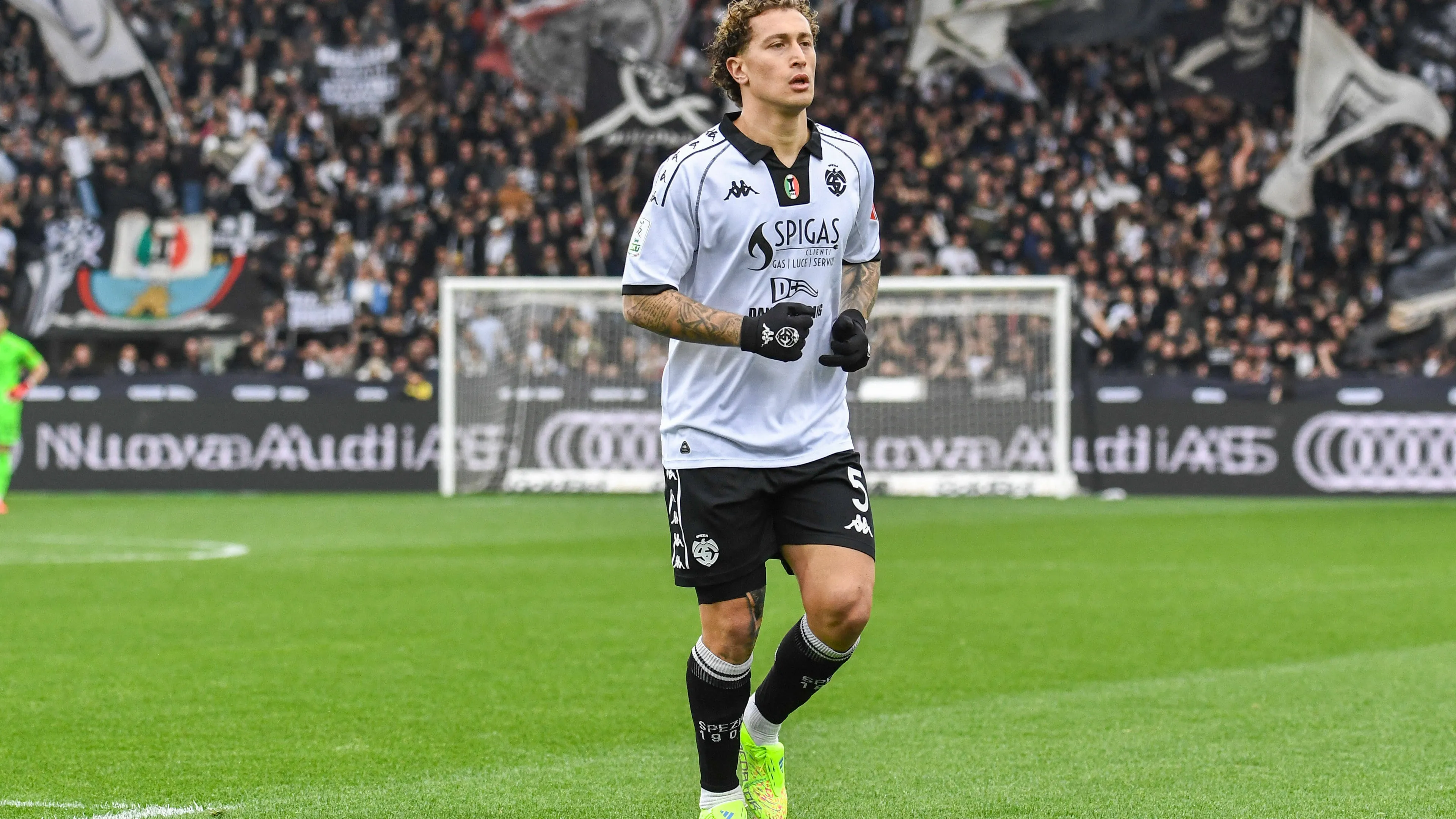 Salvatore Esposito, addio allo Spezia? Il Besiktas sul classe 2000