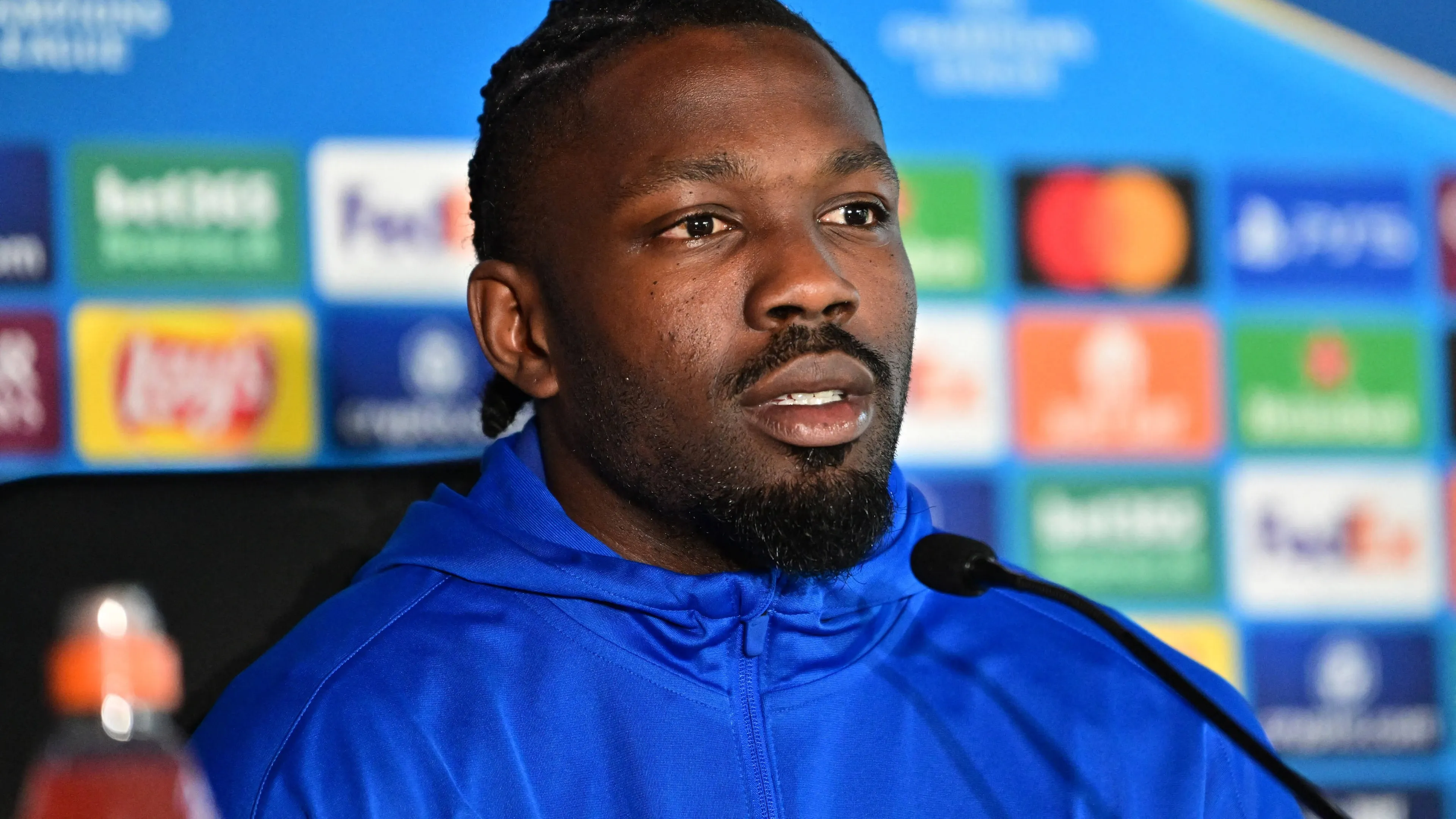Copertina di CALCIO UEFA Champions League Inter Champions League Media Day Marcus Thuram seen during the Inter media Day during Inter Champions League Media Day UEFA Champions League football match in Appiano Gentile Italy May 26 2025 Appiano Gentile Italy Copyright xIPAxSport ABACAx
