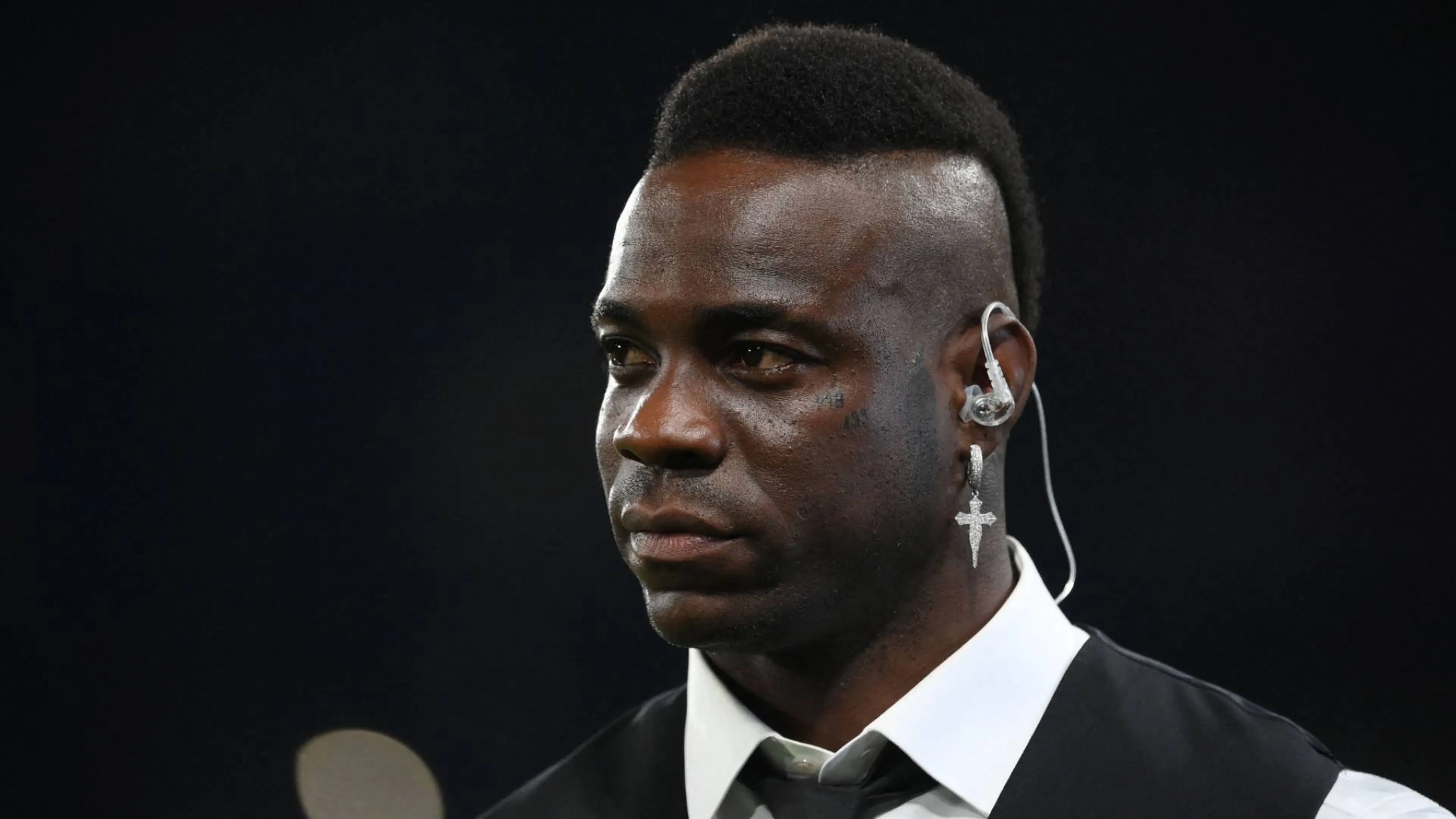 Copertina di Caressa e l'incontro spiacevole con Balotelli: "Mi ha insultato davanti a mio figlio"