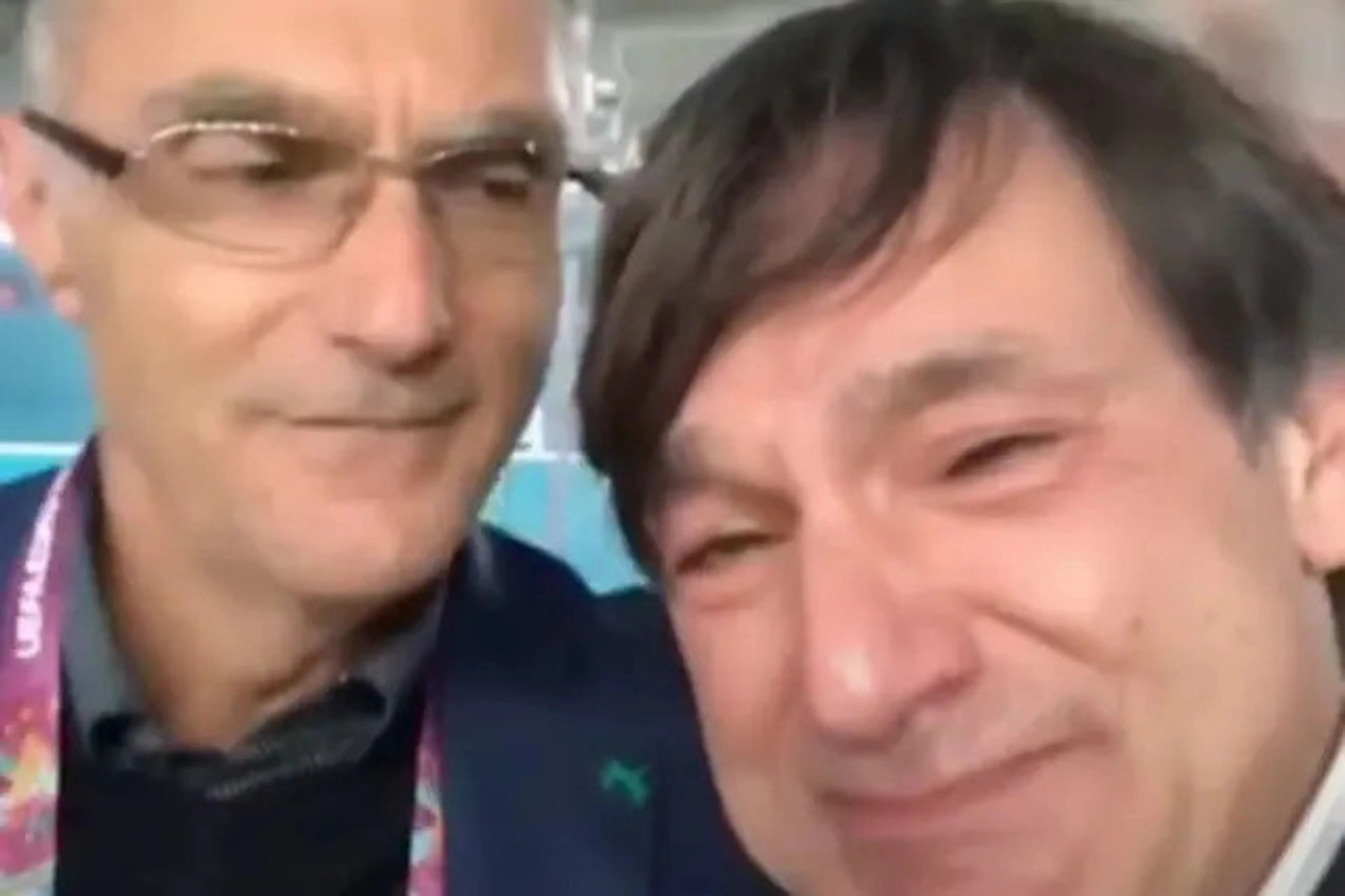 Copertina di Il video di Caressa in lacrime e la radiocronaca da brividi di Repice: ecco cosa ci siamo persi dopo la finale di Euro 2020 (VIDEO)