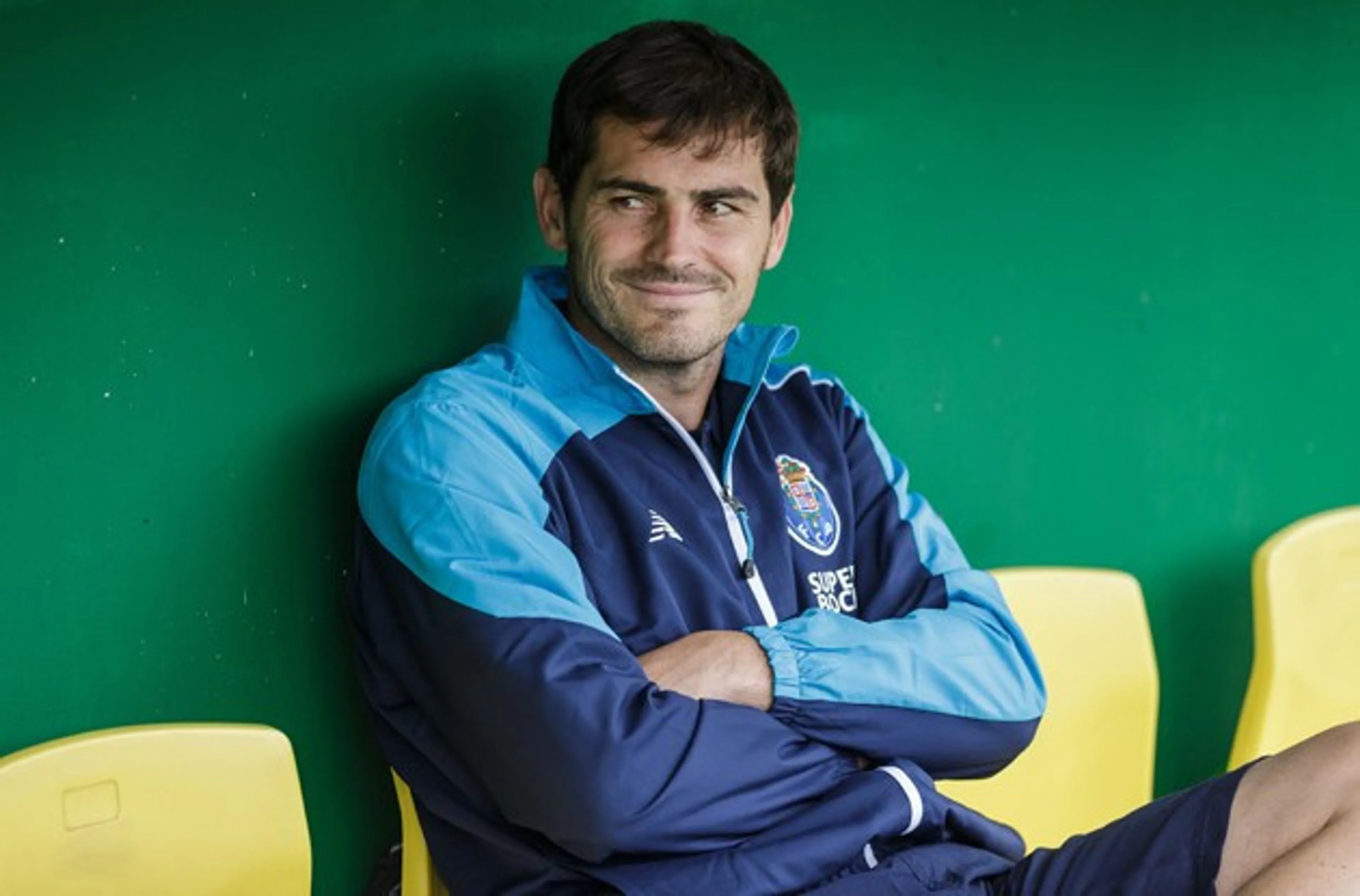 Copertina di La ex di Casillas: “Sospettoso, egoista e soprattutto un gran taccagno”