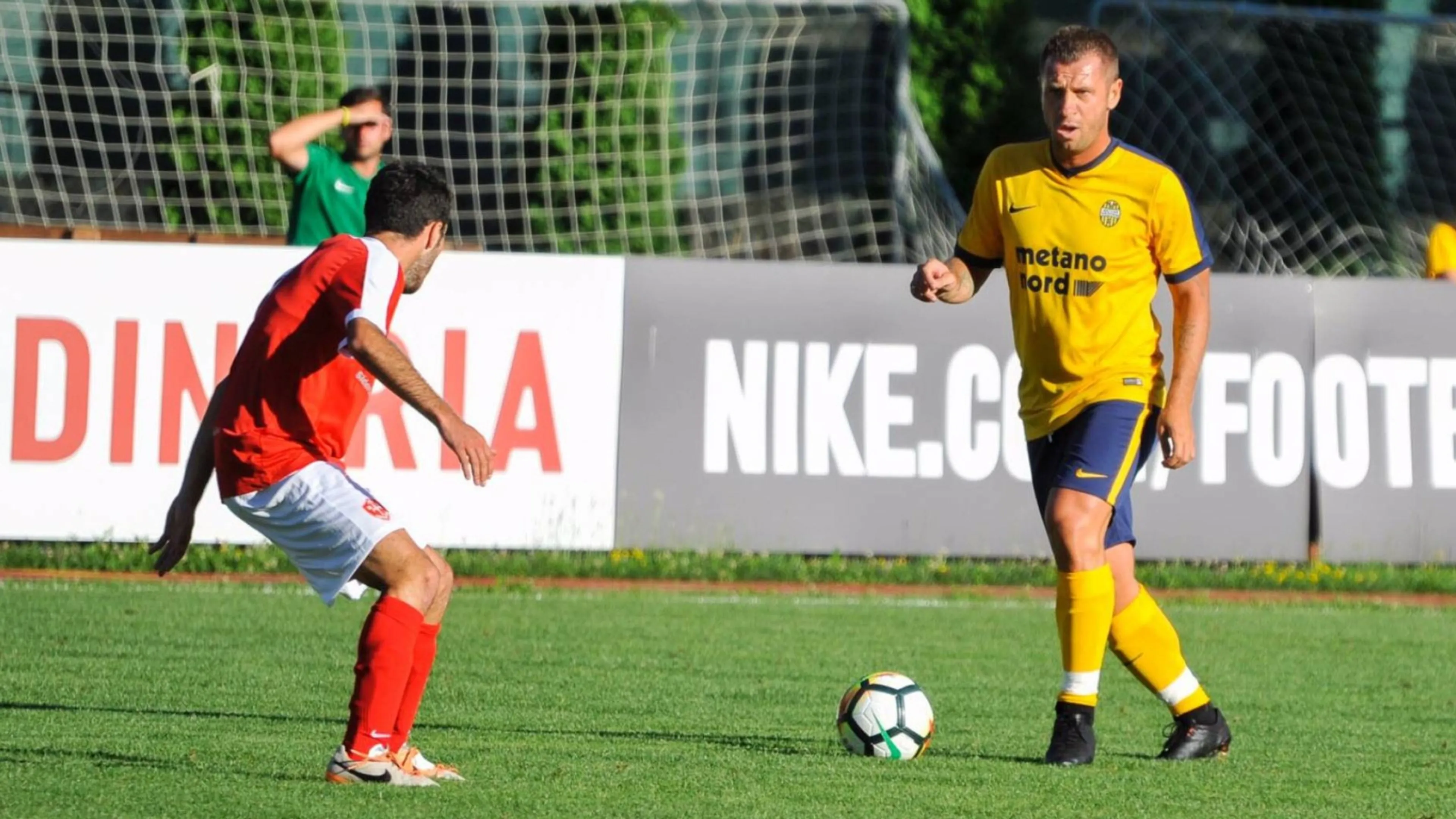 Copertina di “In questo calcio potrei giocare fino a 60 anni”, Cassano lo fa davvero e firma per un club di serie A