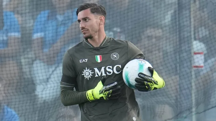 /images/c/a/s/castel-di-sangro-italy-alex-meret-of-ssc-napoli-during-the-pre-season-friendly-match-between-ssc-napoli-and-girona-in-castel-di-sangro-italy-copyright-xfotoagenziaxjpg_1755251235459.jpg
