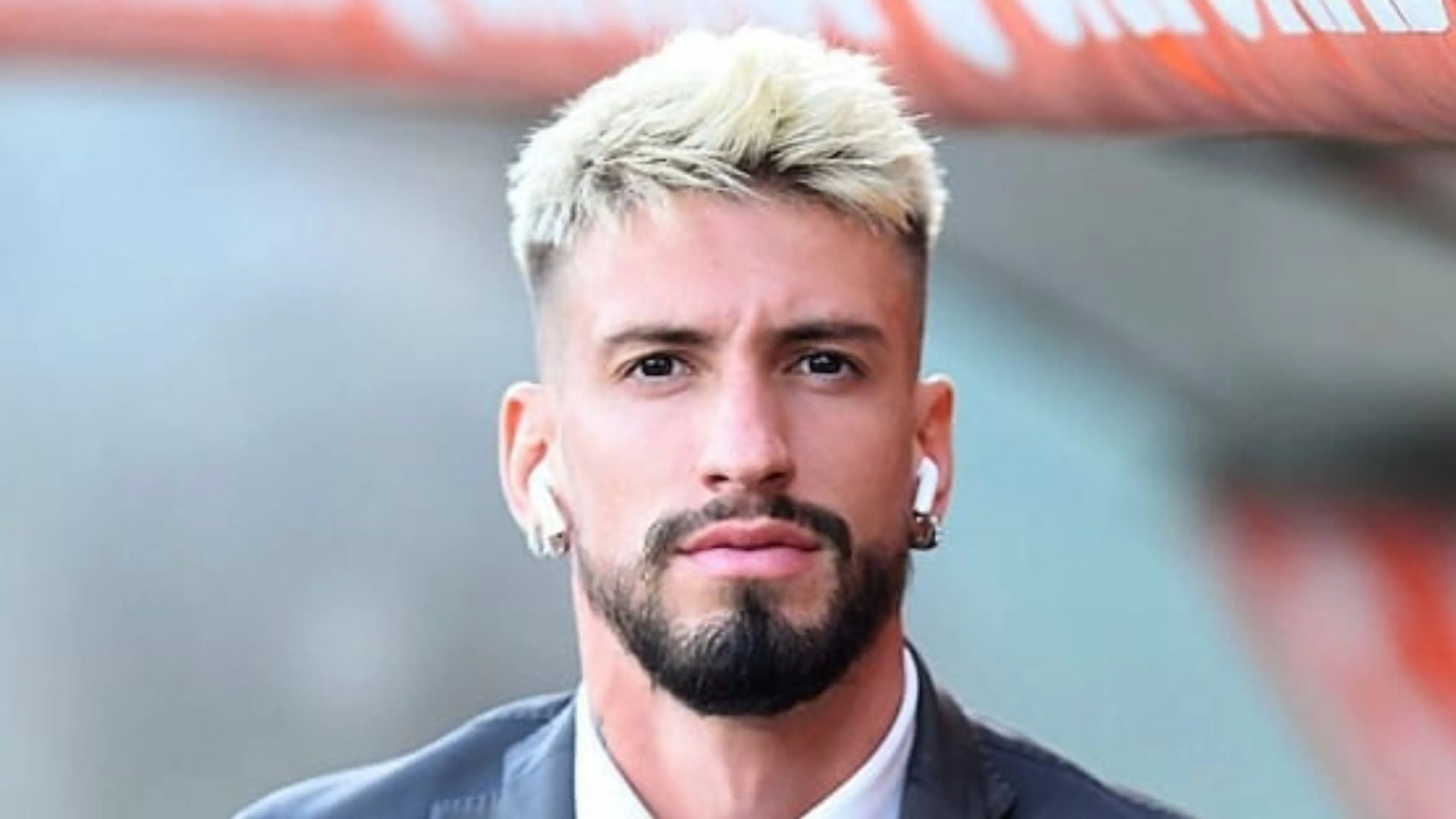 CHE FINE HANNO FATTO? L'ex Milan e Sassuolo Castillejo licenziato dal Valencia via social