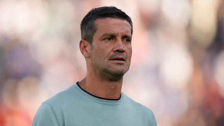 /images/c/f/-/cf-monterrey-v-fc-internazionale-milano-group-e-fifa-club-world-cup-2025-cristian-chivu-head-coach-of-internazionale-prior-the-fifa-club-world-cup-2025-group-e-match-between-cf-monterrey-and-fc-internazionale-milano-at-rose-bowl-stadium-on-june-17-2025-in-pasadena-california-pasadena-california-united-states-copyright-xjosexbretonx-originalfilenamebretonhernandez-cfmonter250617npahyjpgjpg_1750795722335.jpg