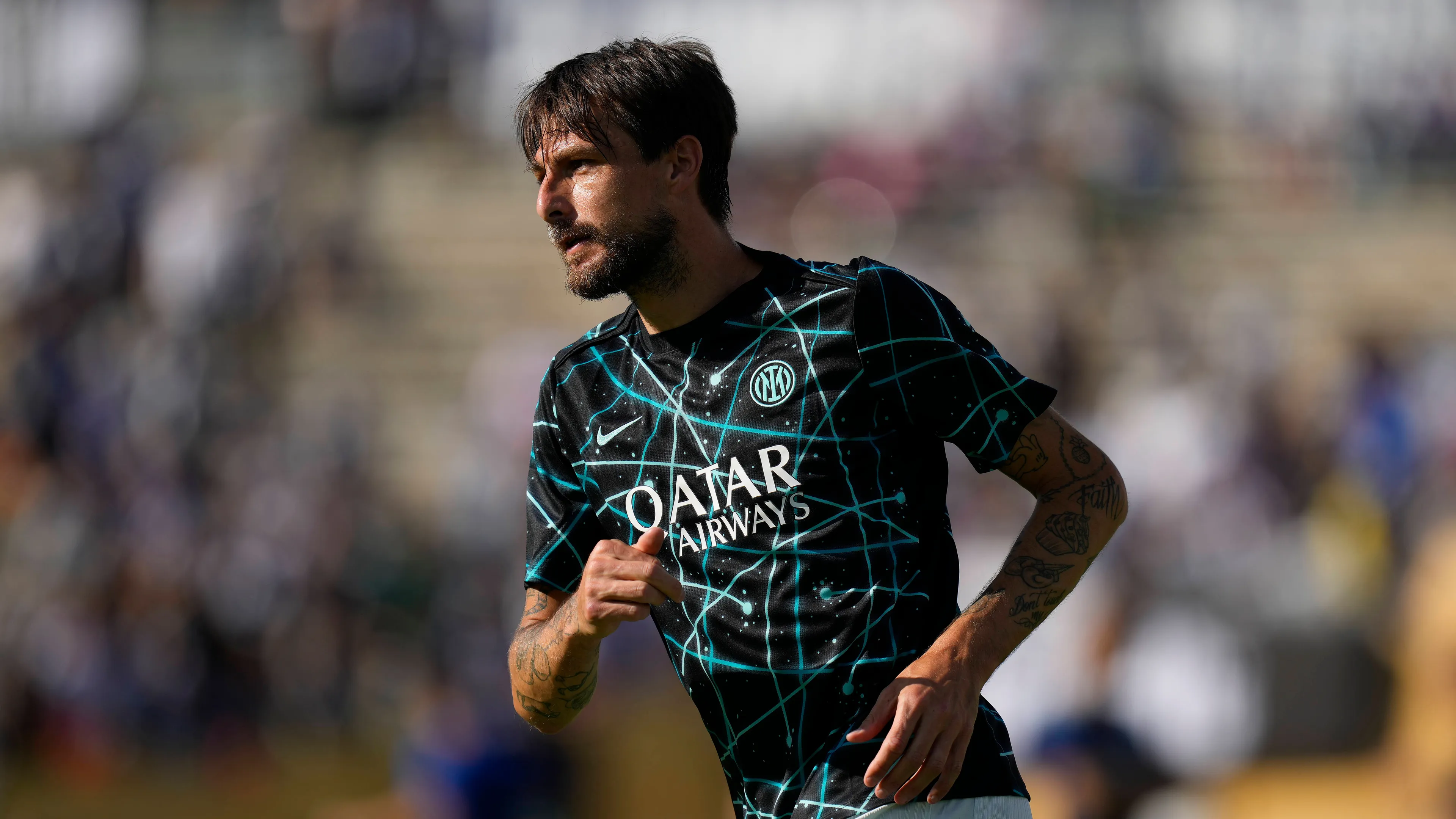 "L'avrei ammazzato", Floro Flores racconta la rissa con Acerbi