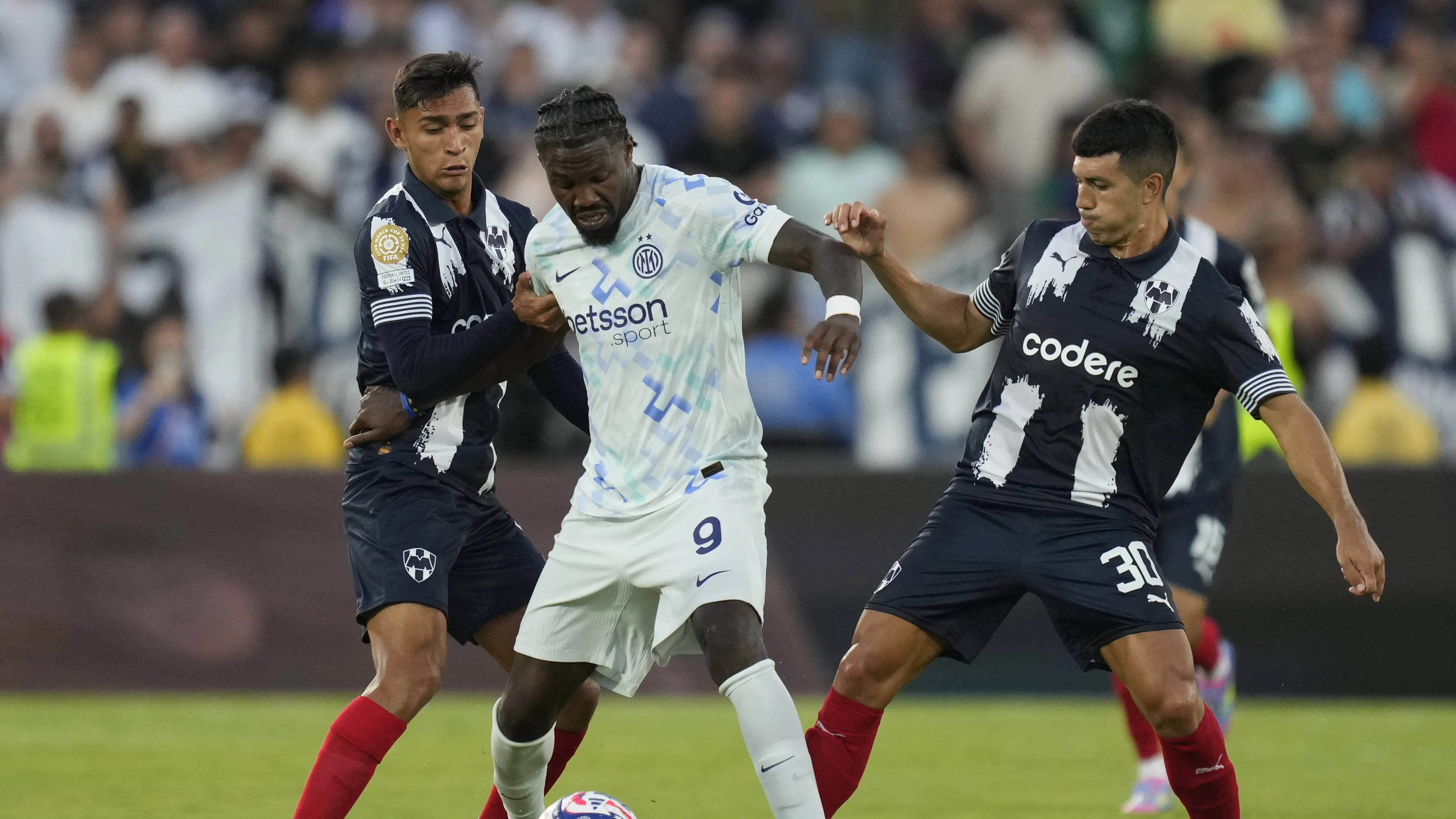 Affaticamento per Marcus Thuram