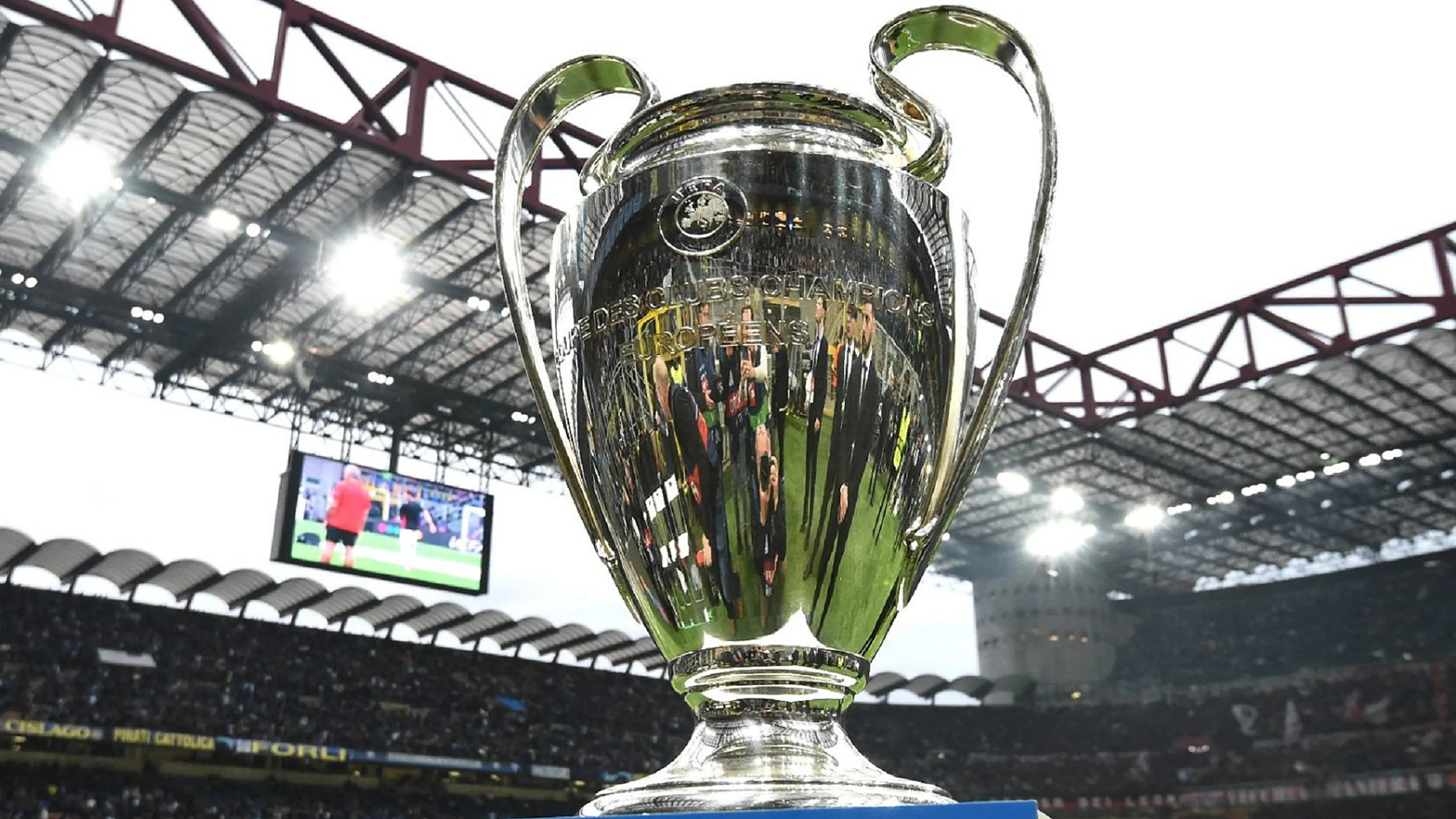 Copertina di Sposarsi o seguire l'Inter in finale Champions? Lo sfogo della futura sposina è virale (FOTO)
